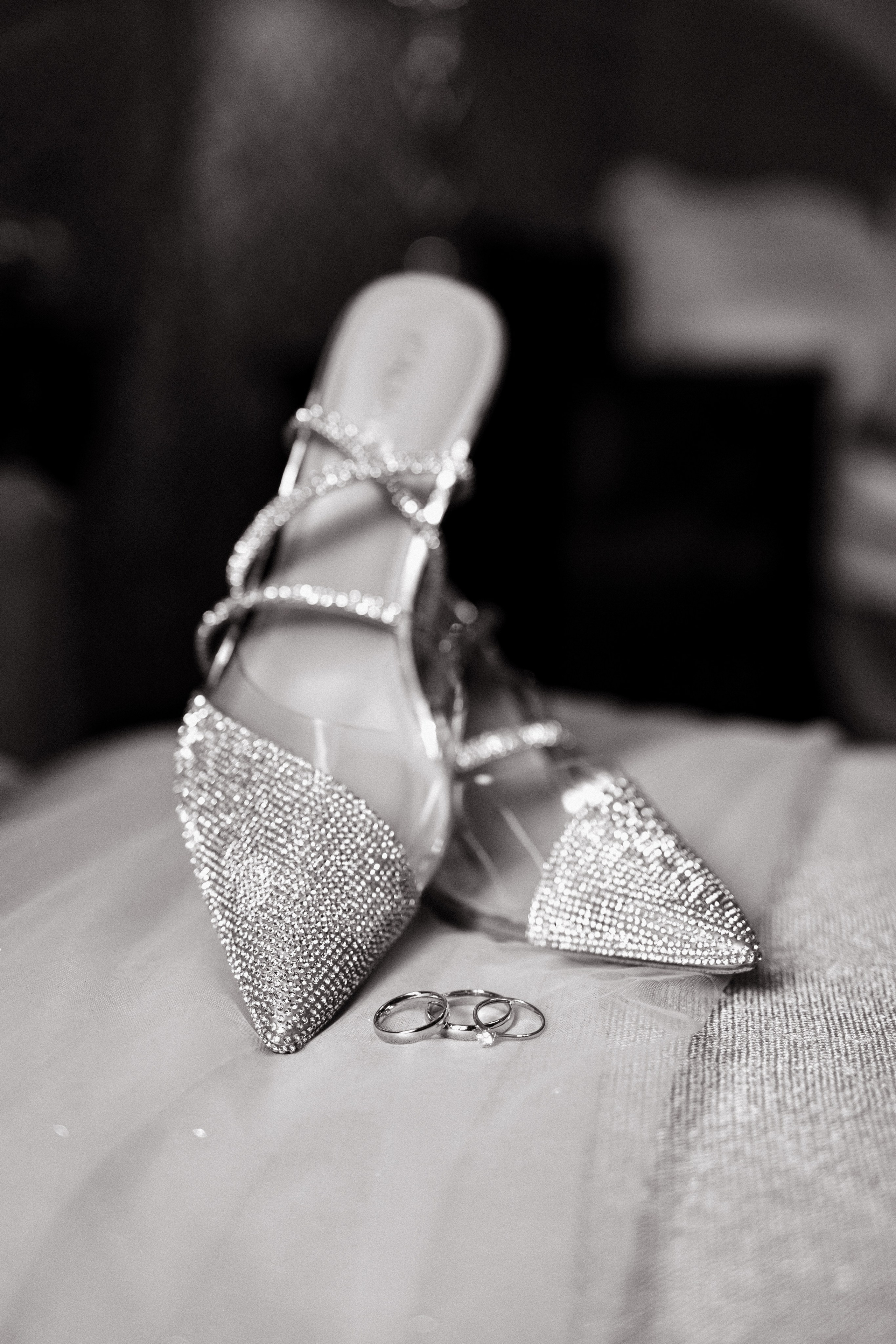 Свадебная фотосессия на Тверской. Свадебный фотограф в Москве. свадебная фотосессия Москва. Фотограф в Москве Валерия Рожкова