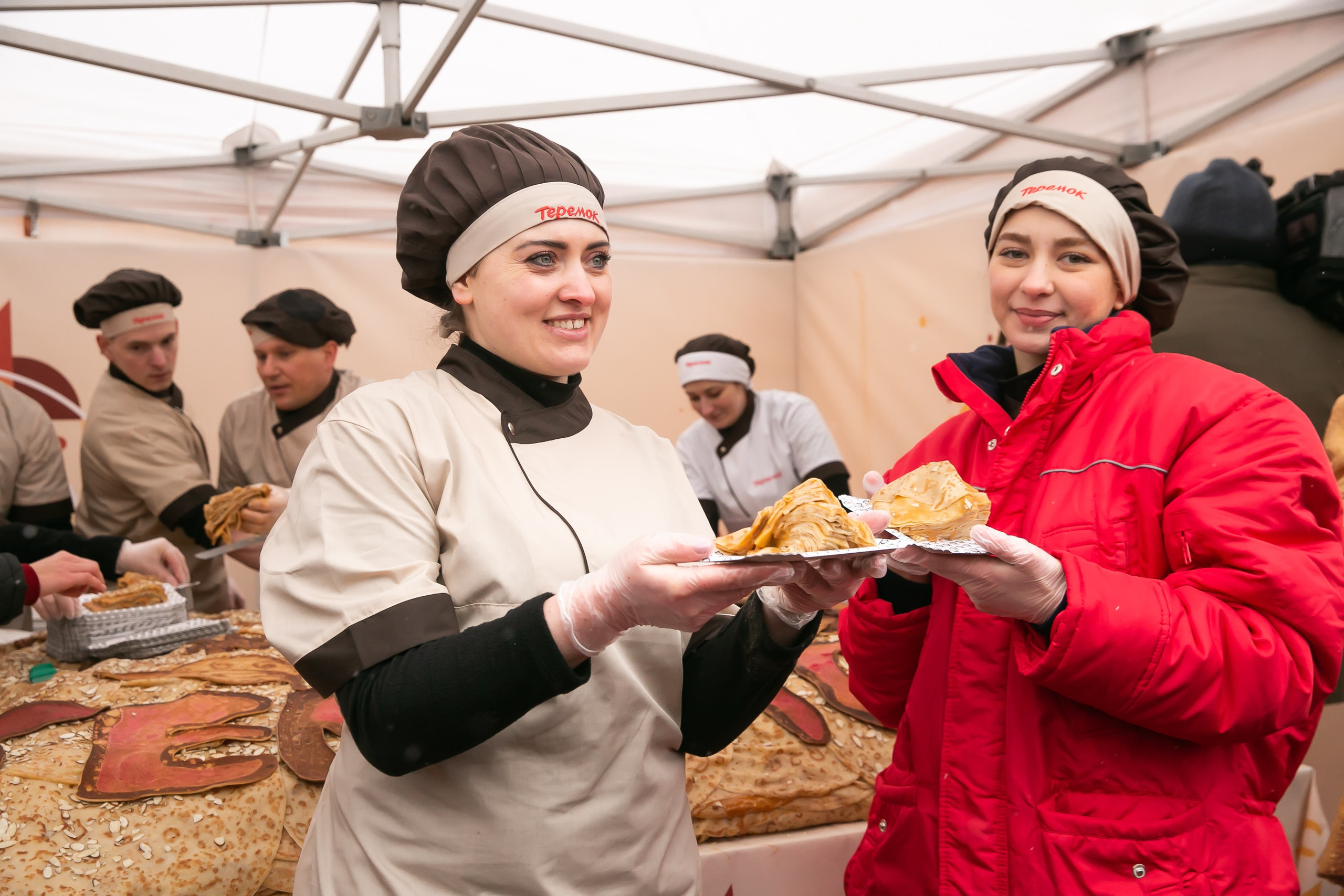 Масленица 2024 Петропавловская крепость. Семейный и портретный фотограф в Санкт-Петербурге Ольга Станкова