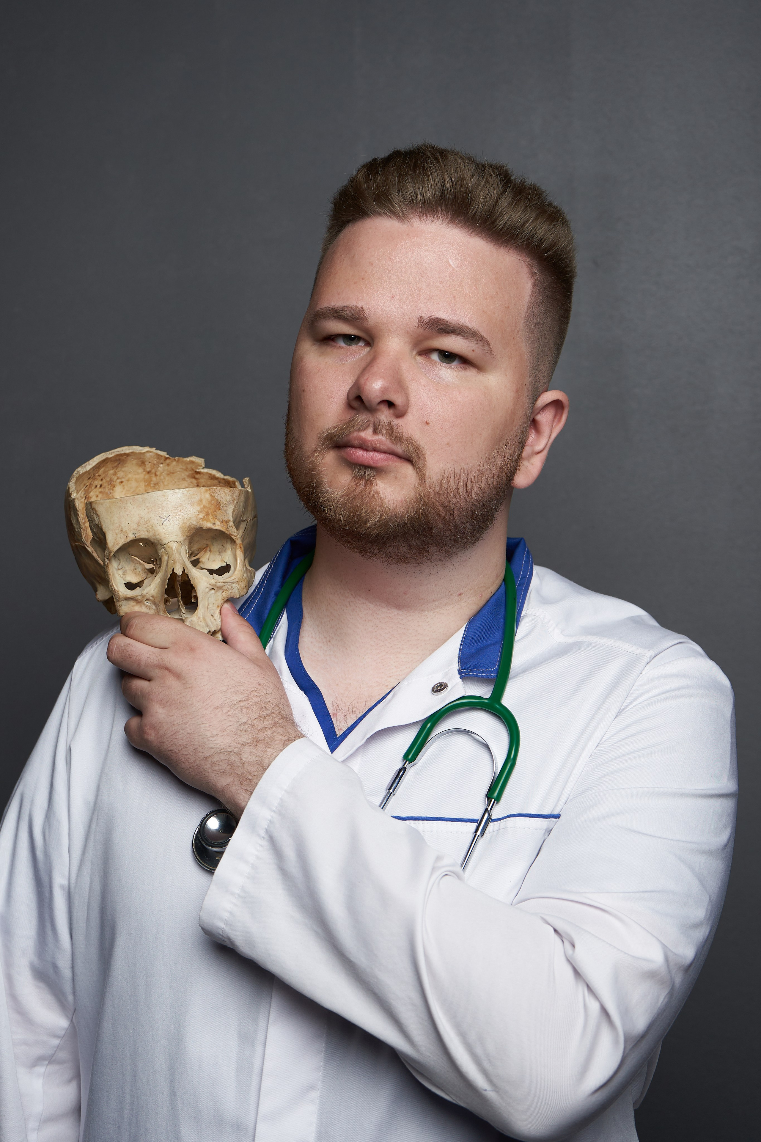 Выпускники. Фотограф для брендов и маркетплейсов Екатеринбург Екатерина Дроздова