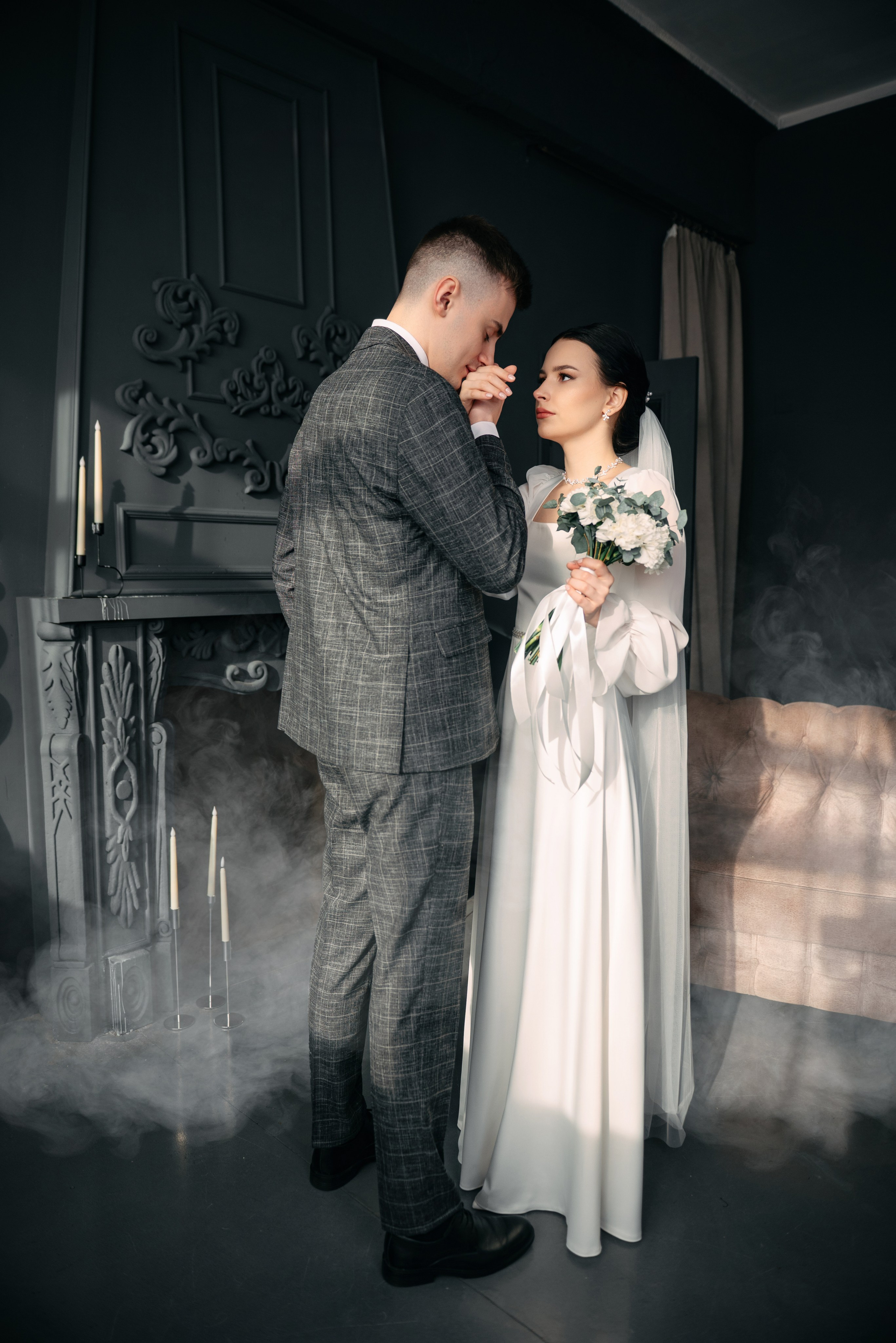 Свадебная фотосессия c дымом в фотостудии MAGIC г. Кемерово