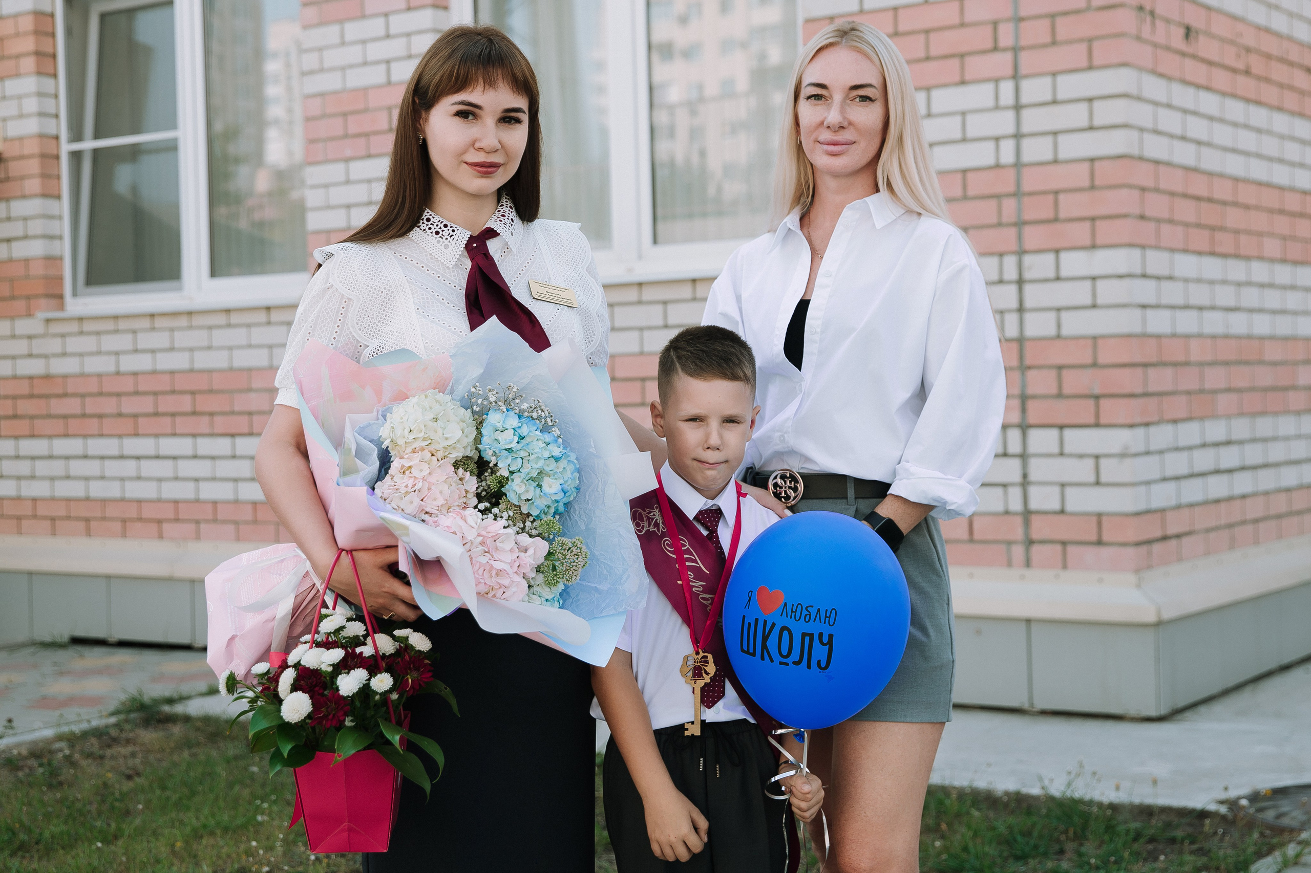 1 класс 11 школа. Выпускные альбомы Натальи Бутко: Новороссийск, Анапа, Геленджик