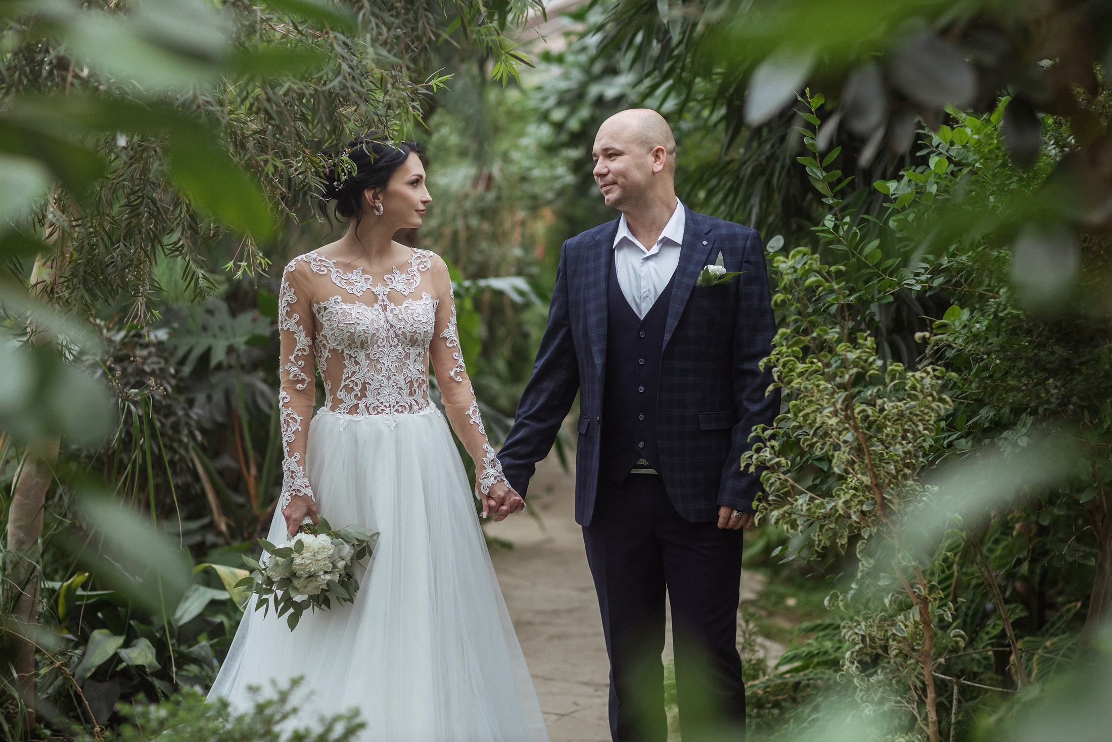 Свадебная фотосессия. Фотографы в городе Волгограде — Людмила Агеева и Алексей Околелов