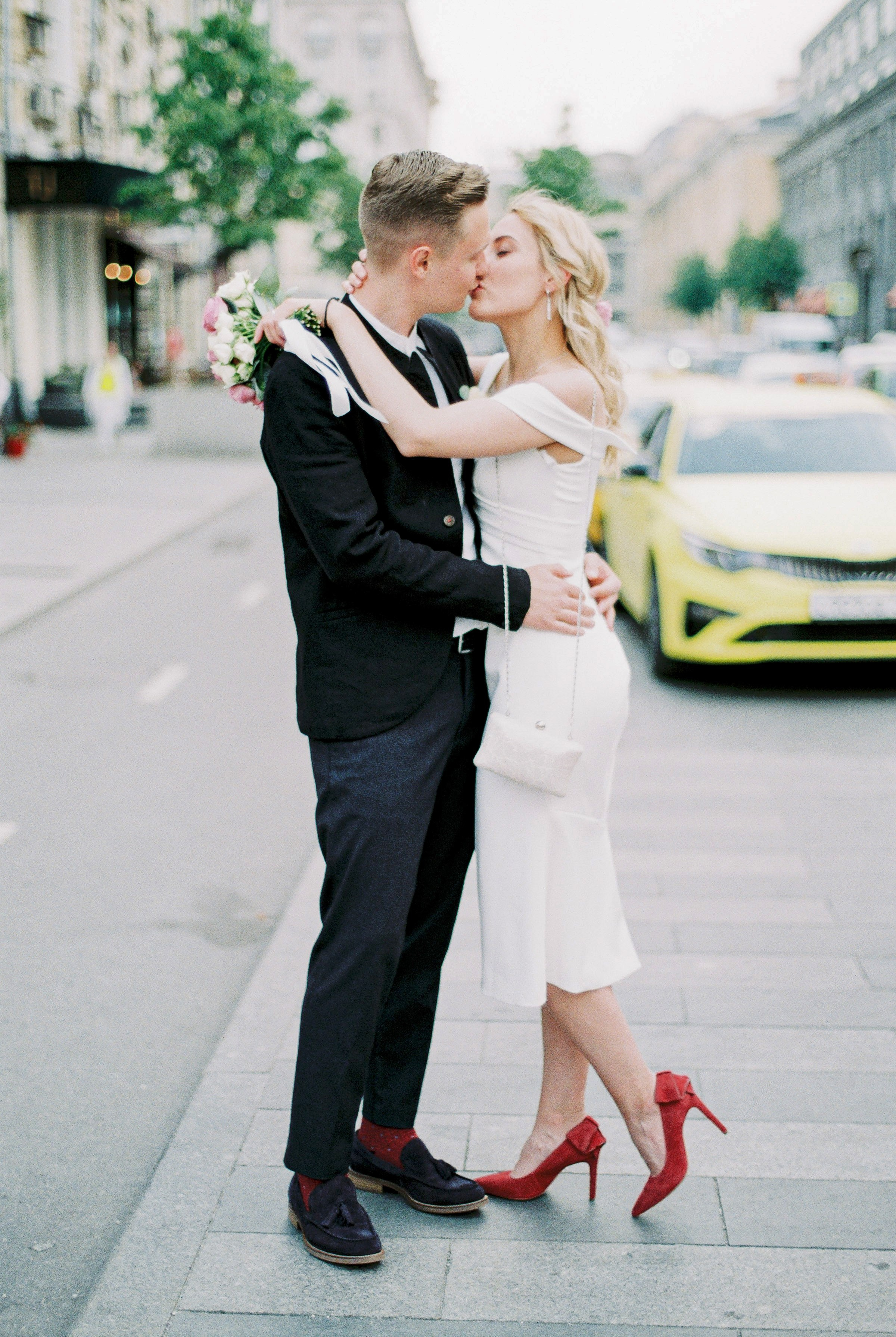Свадебный фотограф на плёнку Москва, портретный, семейный фотограф на плёночную камеру в Москве
