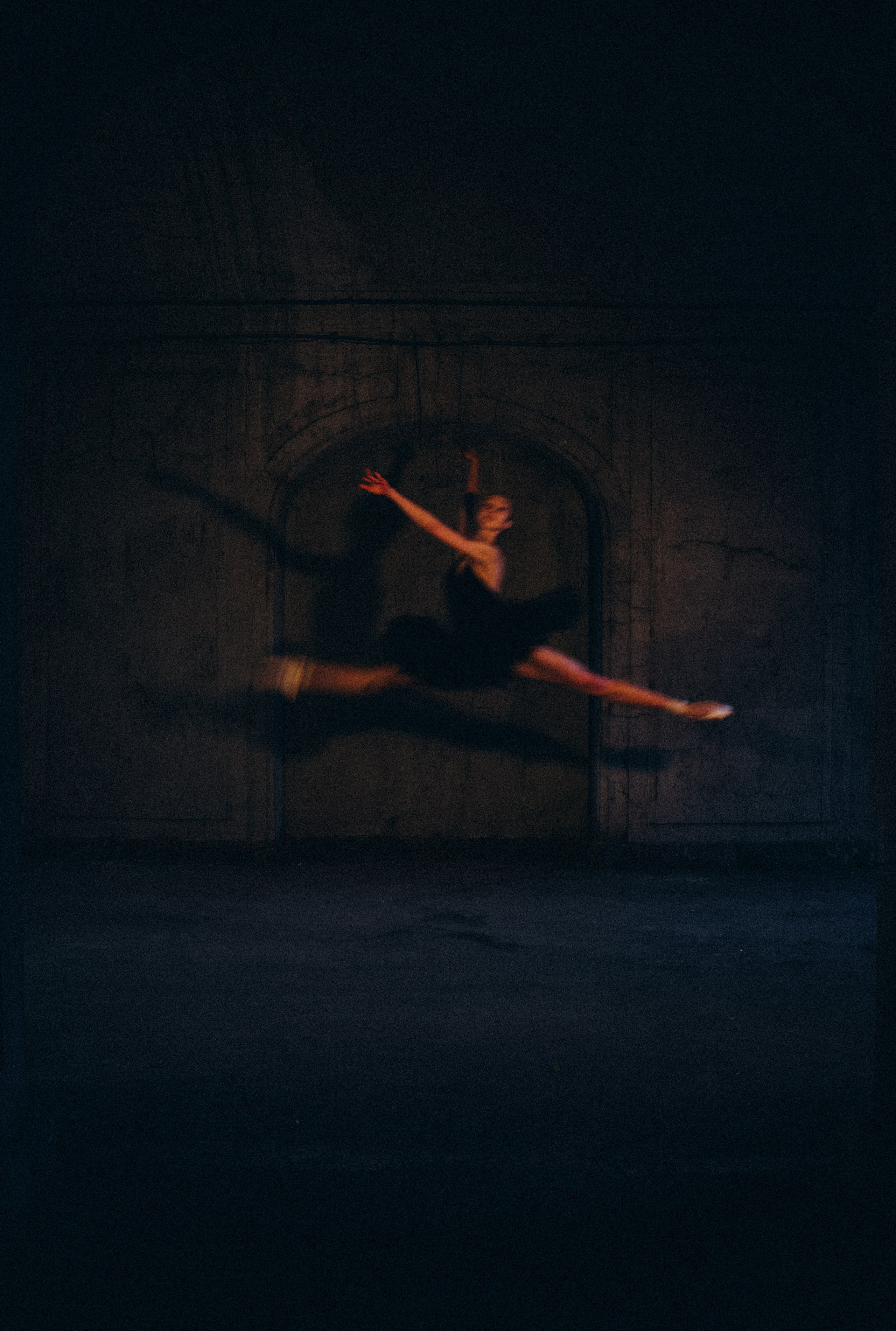 P O L I N A. Портретный и уличный фотограф в Санкт-Петербурге Сергей Кутьин