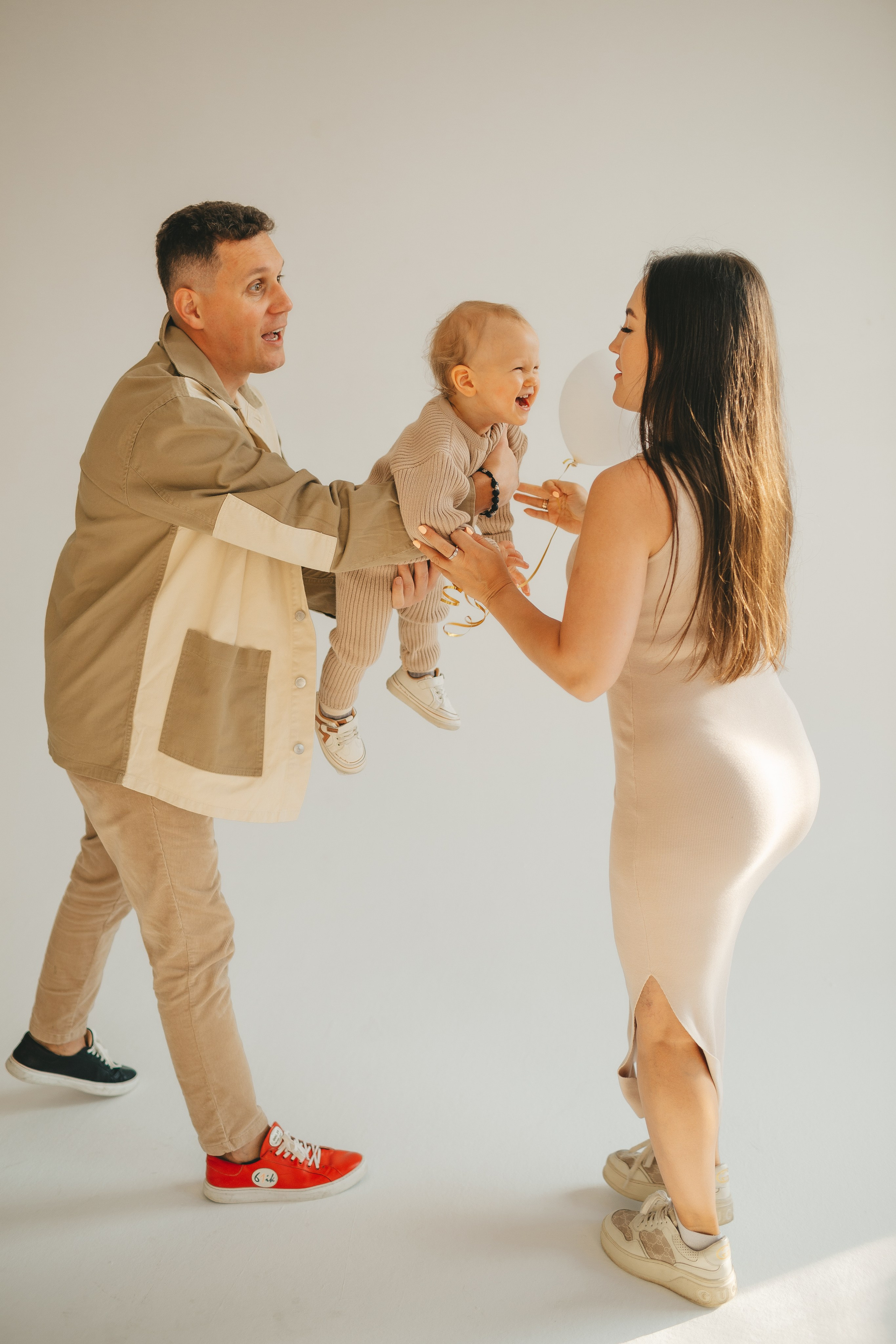 Семейная фотосессия в студии. Семейный и детский фотограф и видеограф в Москве, Дрокина Наталья