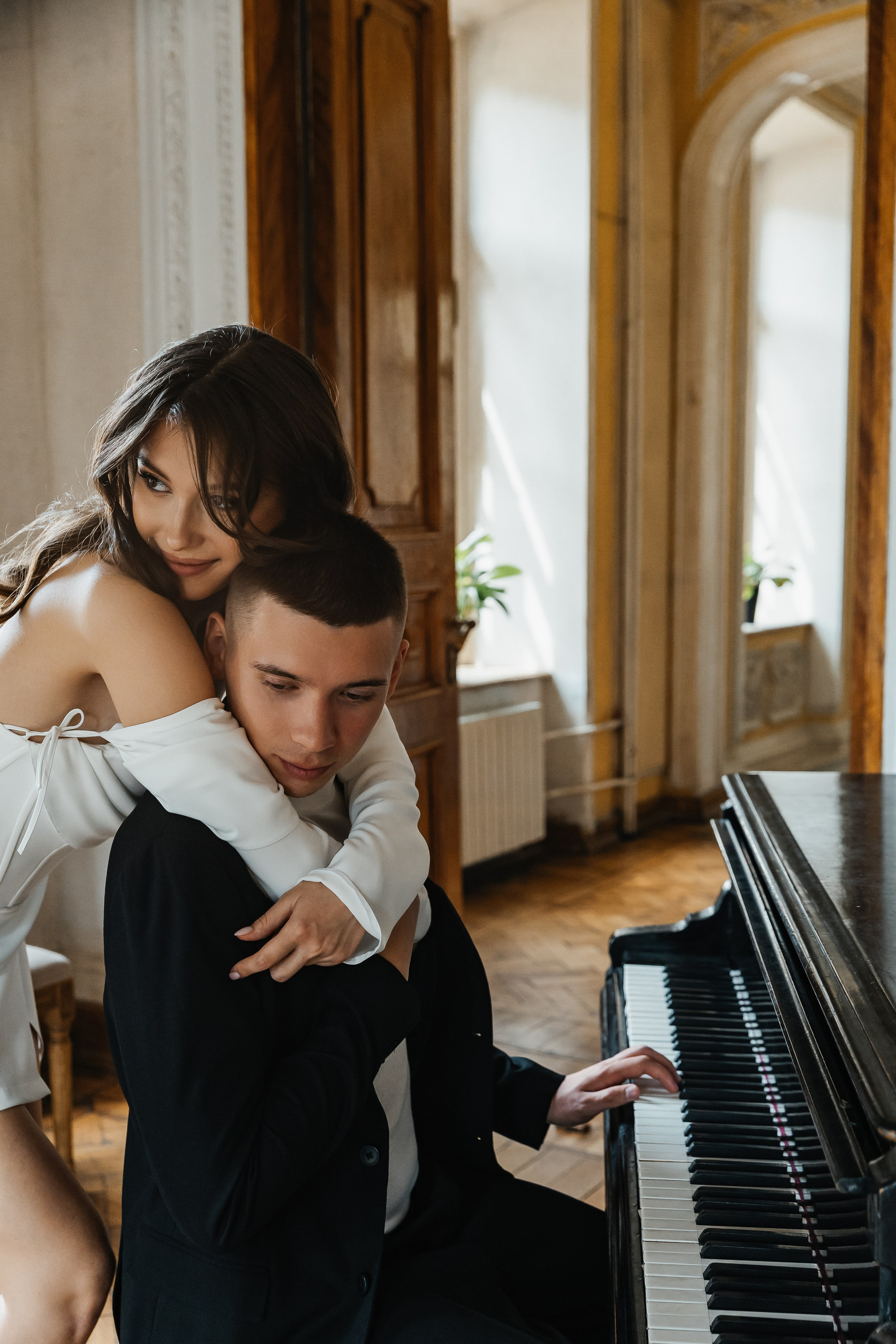 Свадебная фотосессия в Библиотеке-читальне им. А. С. Пушкина. Фотограф и видеограф Анна Домашенко