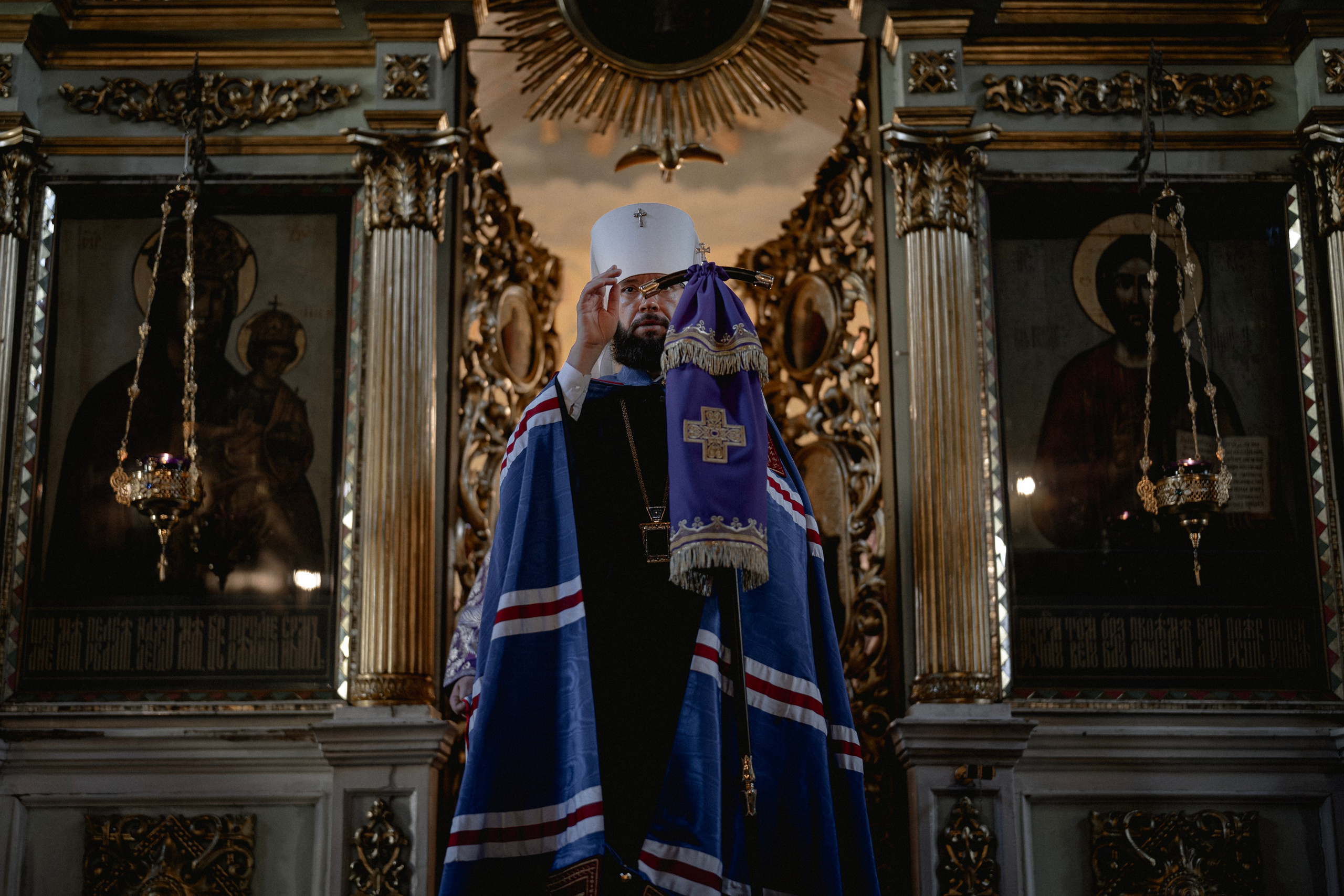 БОГОСЛУЖЕНИЯ. Фотограф Елена Лунева