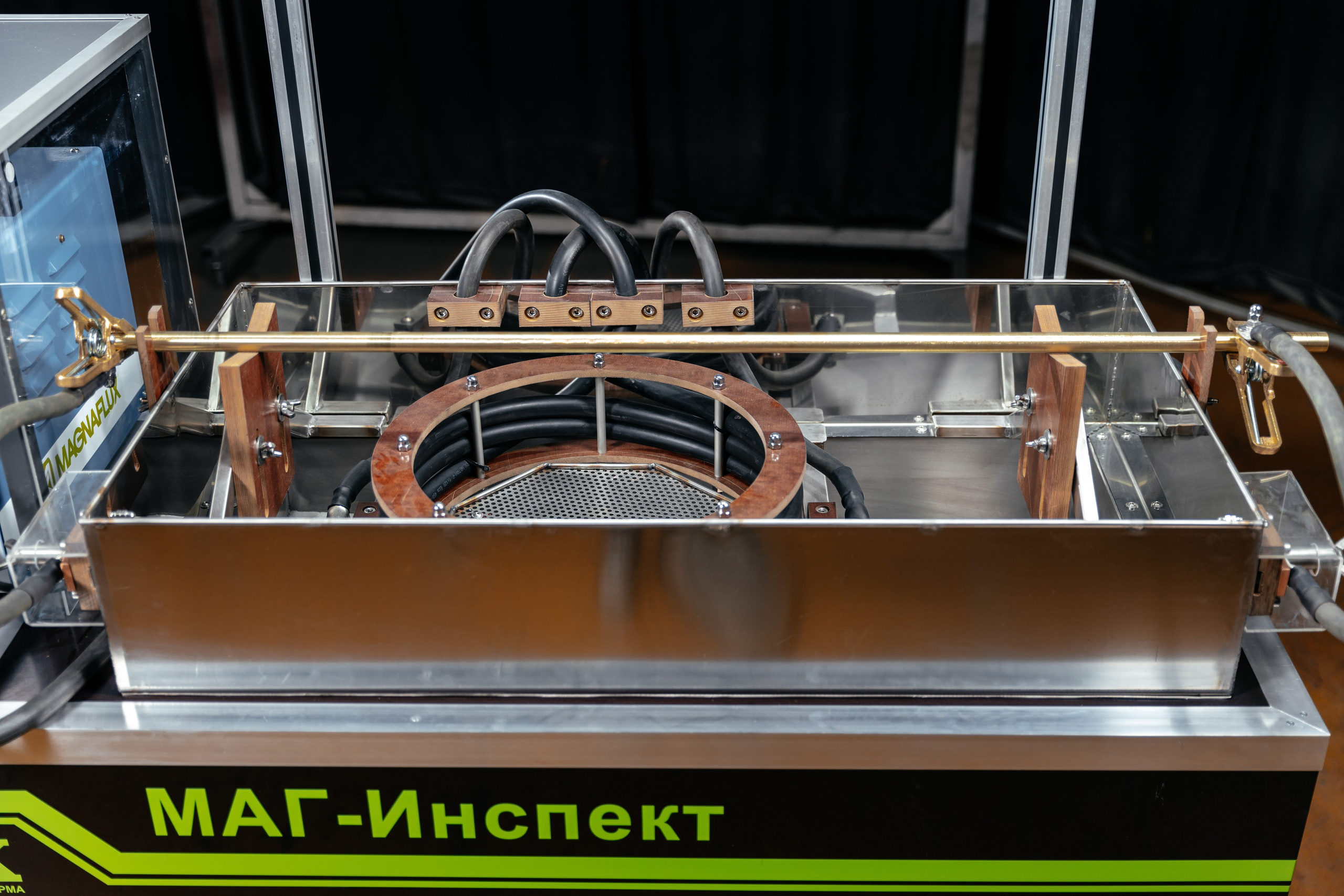 АВЭК — испытательное и аналитическое оборудование. Фотограф для бизнеса Константин Брусницын в Екатеринбурге