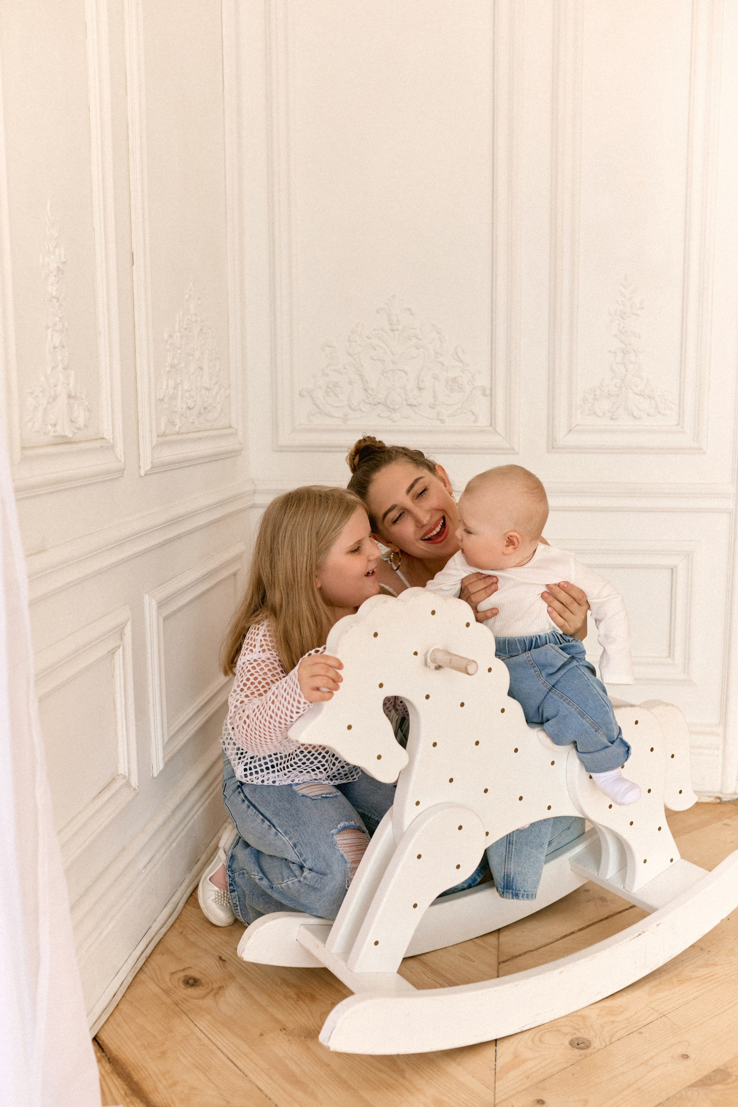 Таня, Саша и Тимоша. Сестры Карабаза. Фотографы и ретушеры в Москве и Санкт-Петербурге