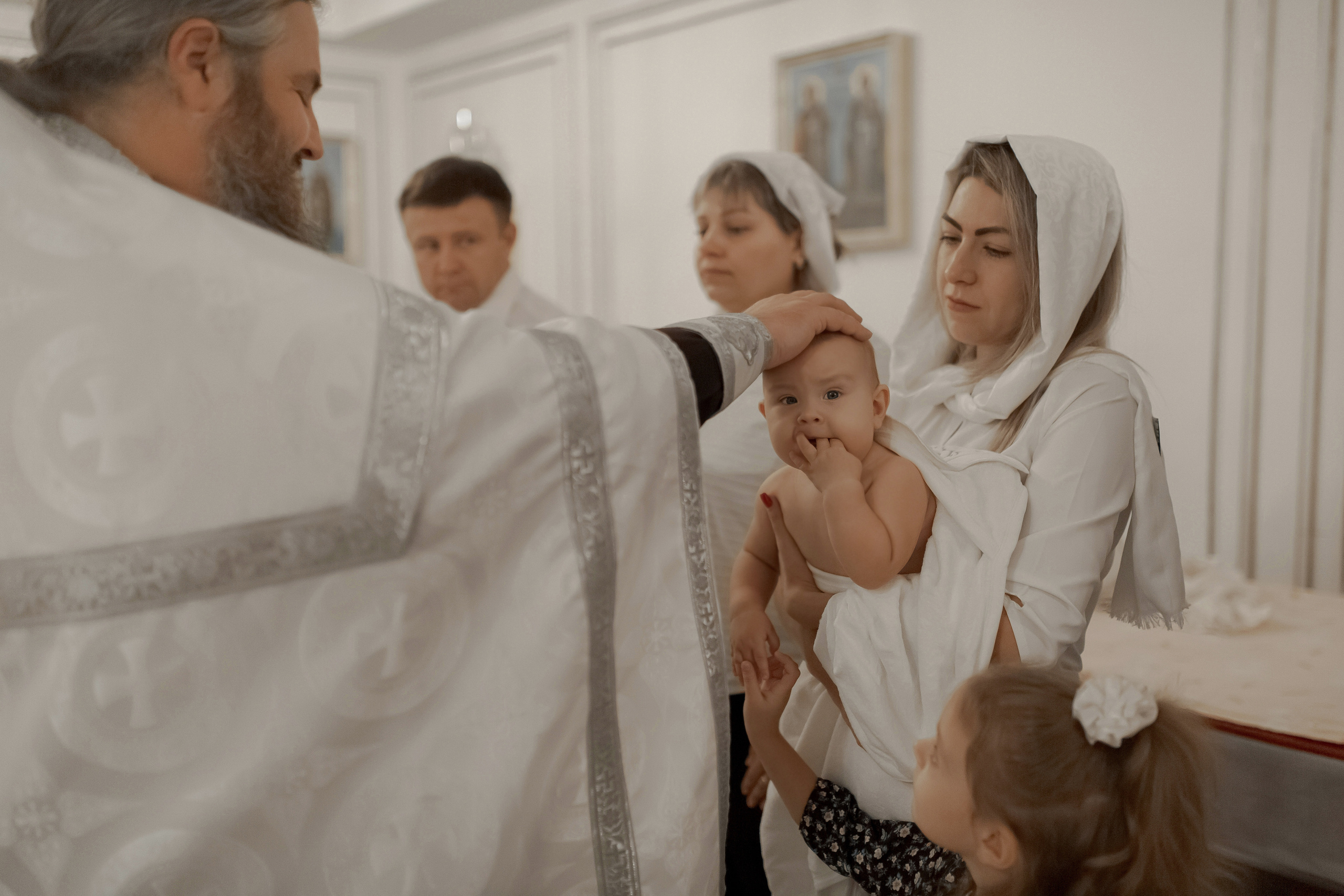 Крещение Софии. Фотограф на Крещение и Венчание в Ташкенте