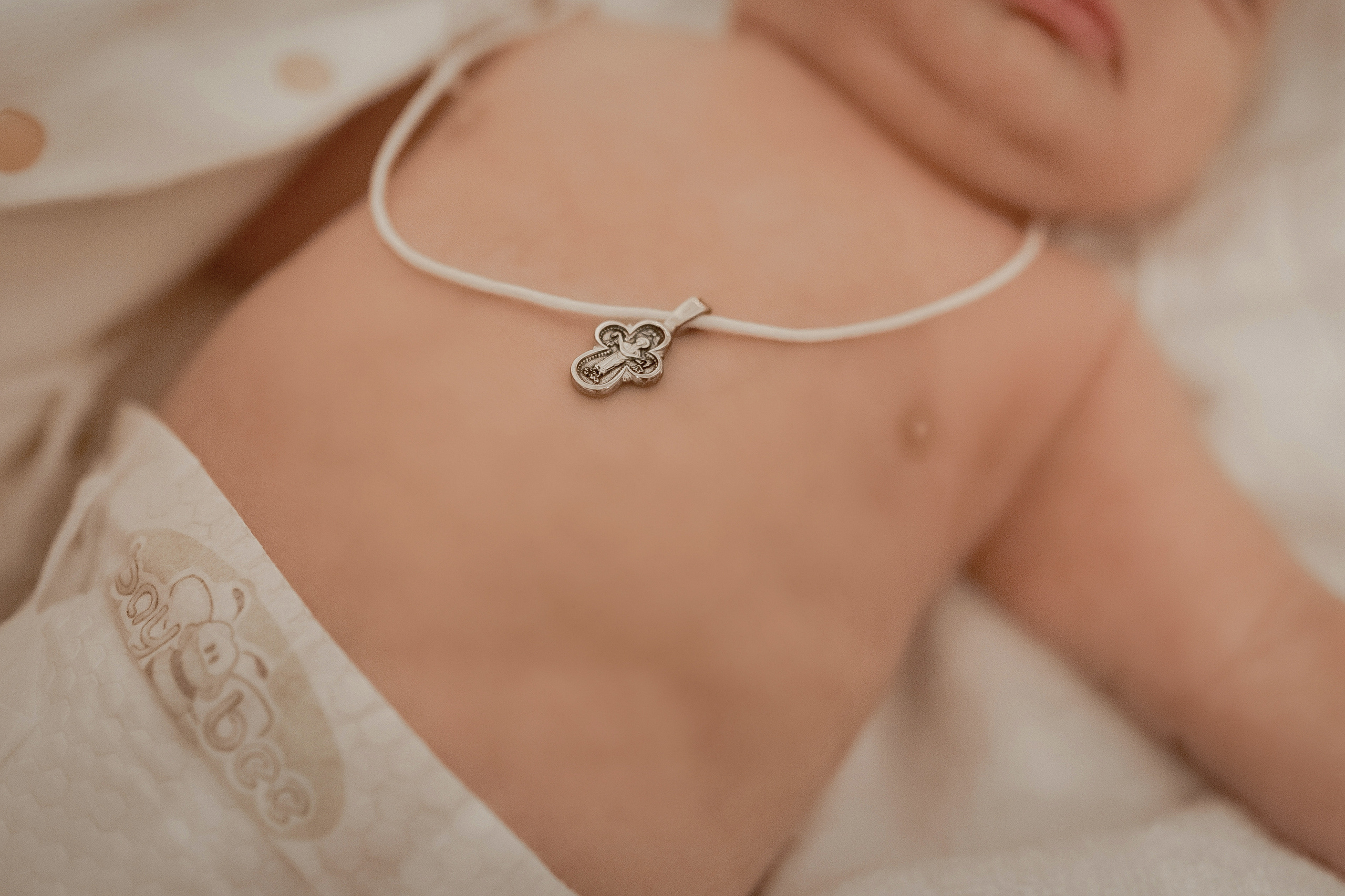 нательный крестик для ребенка в Ташкенте