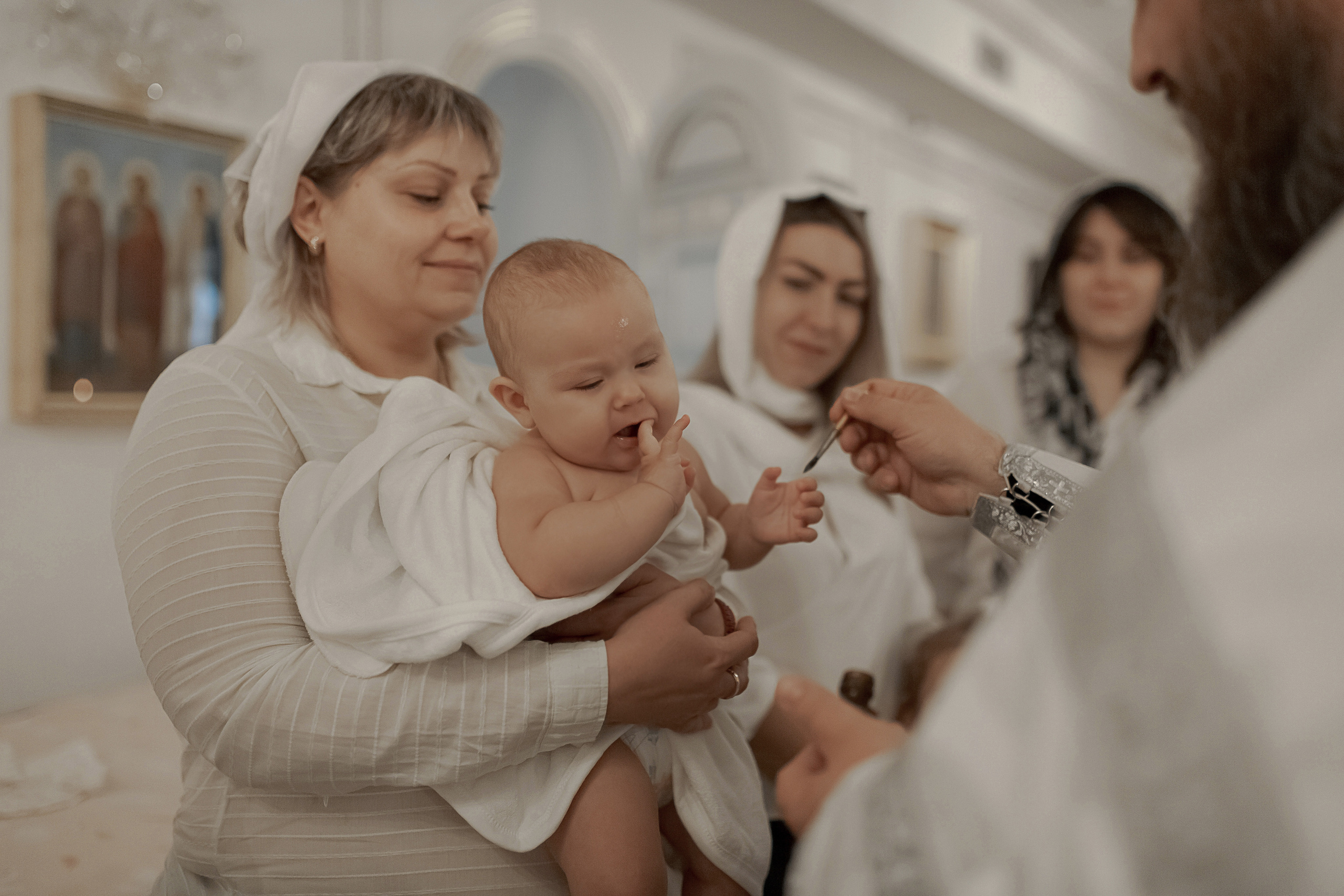 Крещение Софии. Фотограф на Крещение и Венчание в Ташкенте