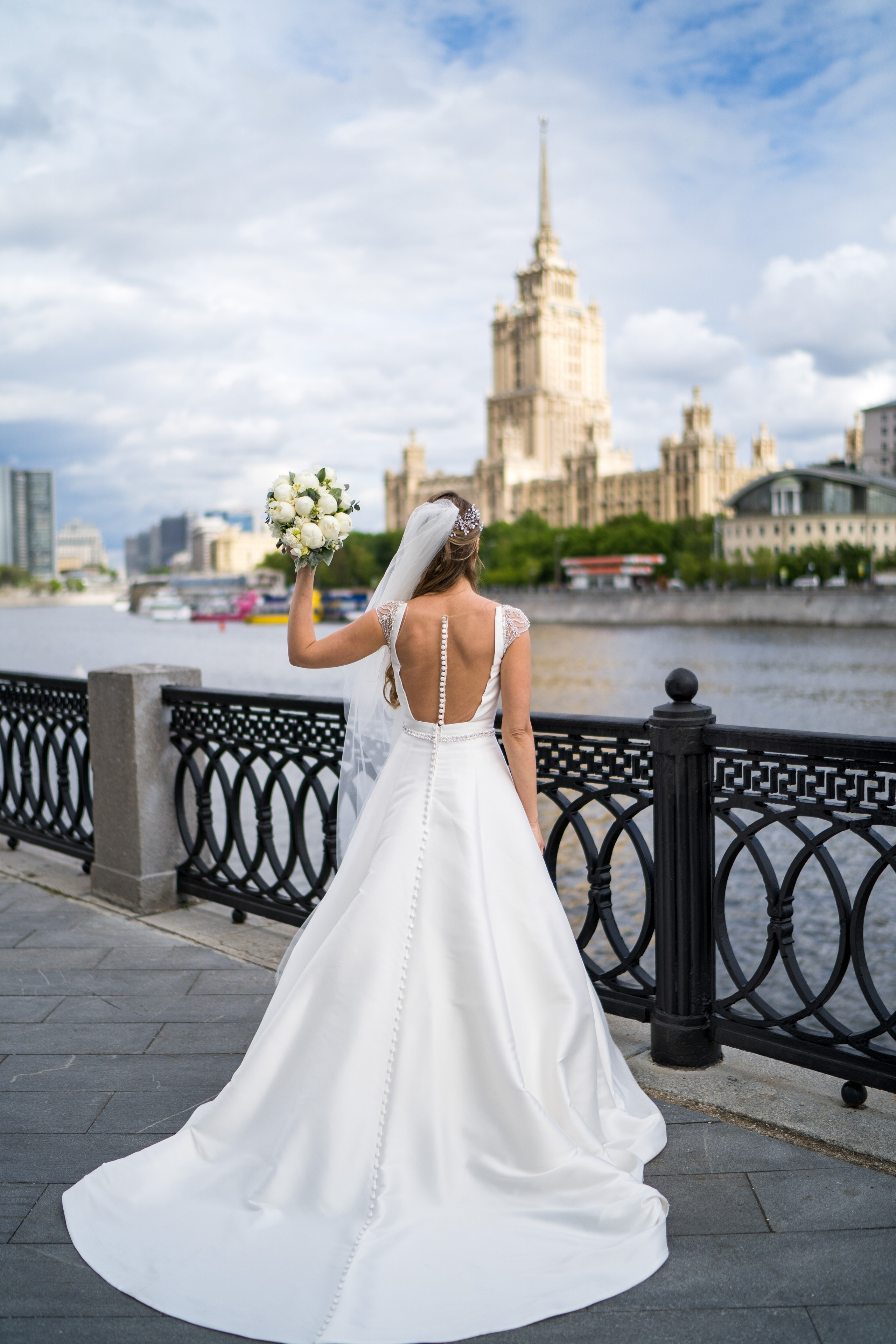 Фотосъемка венчания в Москве. Каталожная и промышленная съемка в Москве Александр Плонский