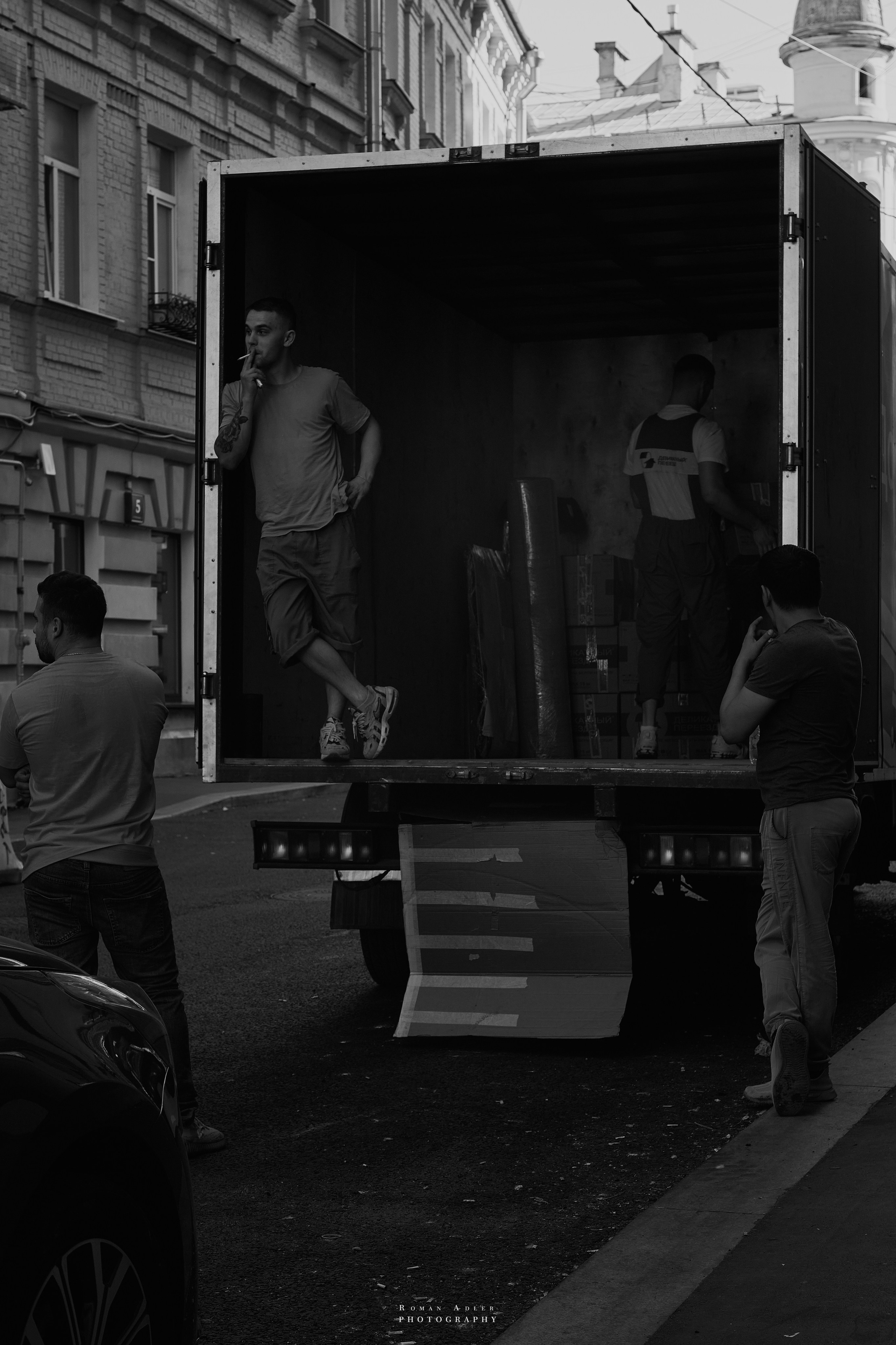 Зарисовки. Сентябрь. Москва 2024. Фотограф Роман Адлер