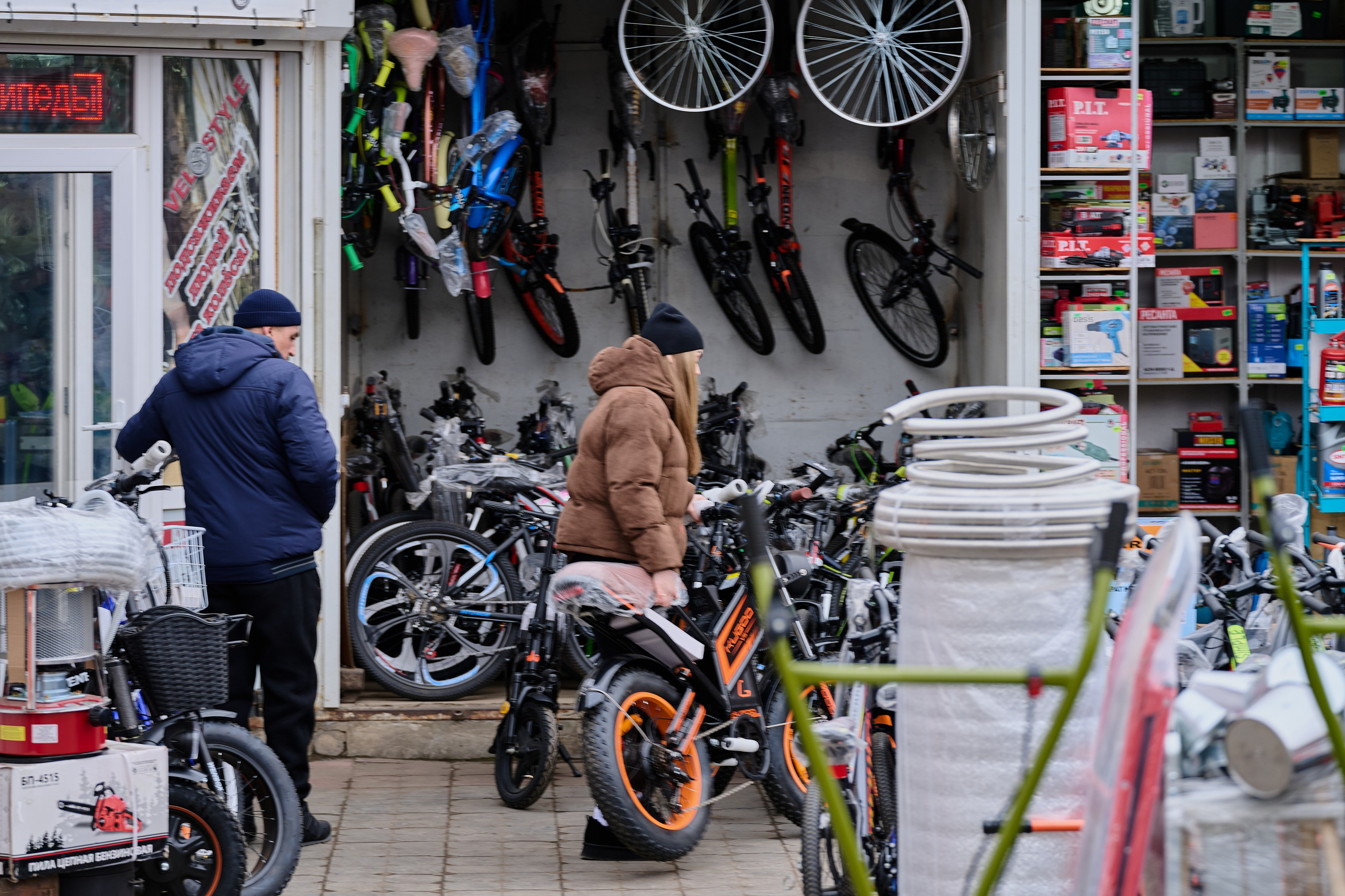 Старобельск. Декабрь 2024 года. Фотограф Роман Адлер