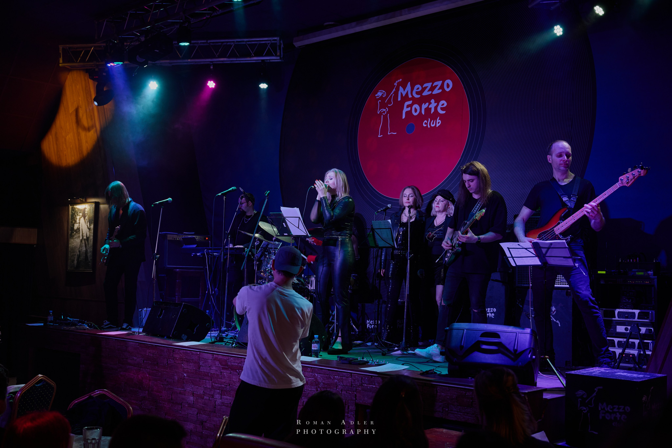 Mezzo Forte club. Фотограф Роман Адлер