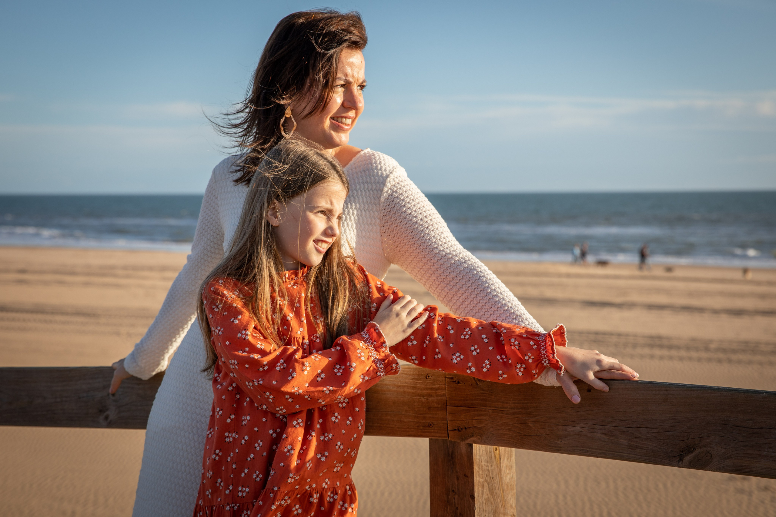 Three Generations by the Ocean. Professional Photographer in Portugal. Oksana Lomnova