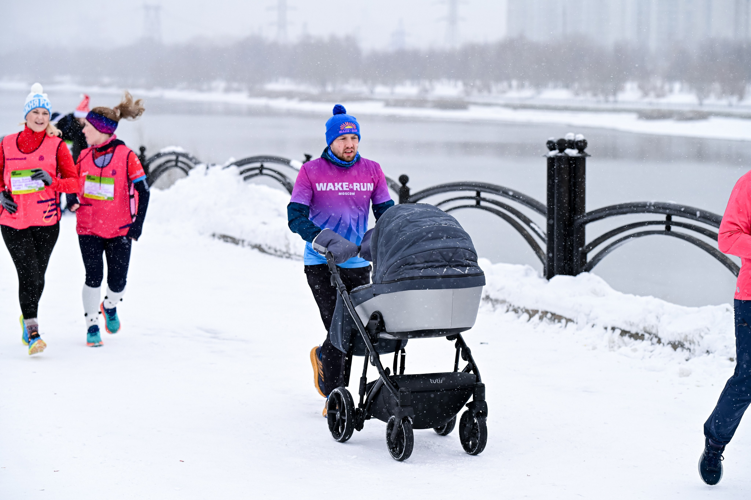 Новогодние 5 Вёрст Марьино и Забег обещаний (01.01.25). Фотограф | Ирина Гамзинова | Москва