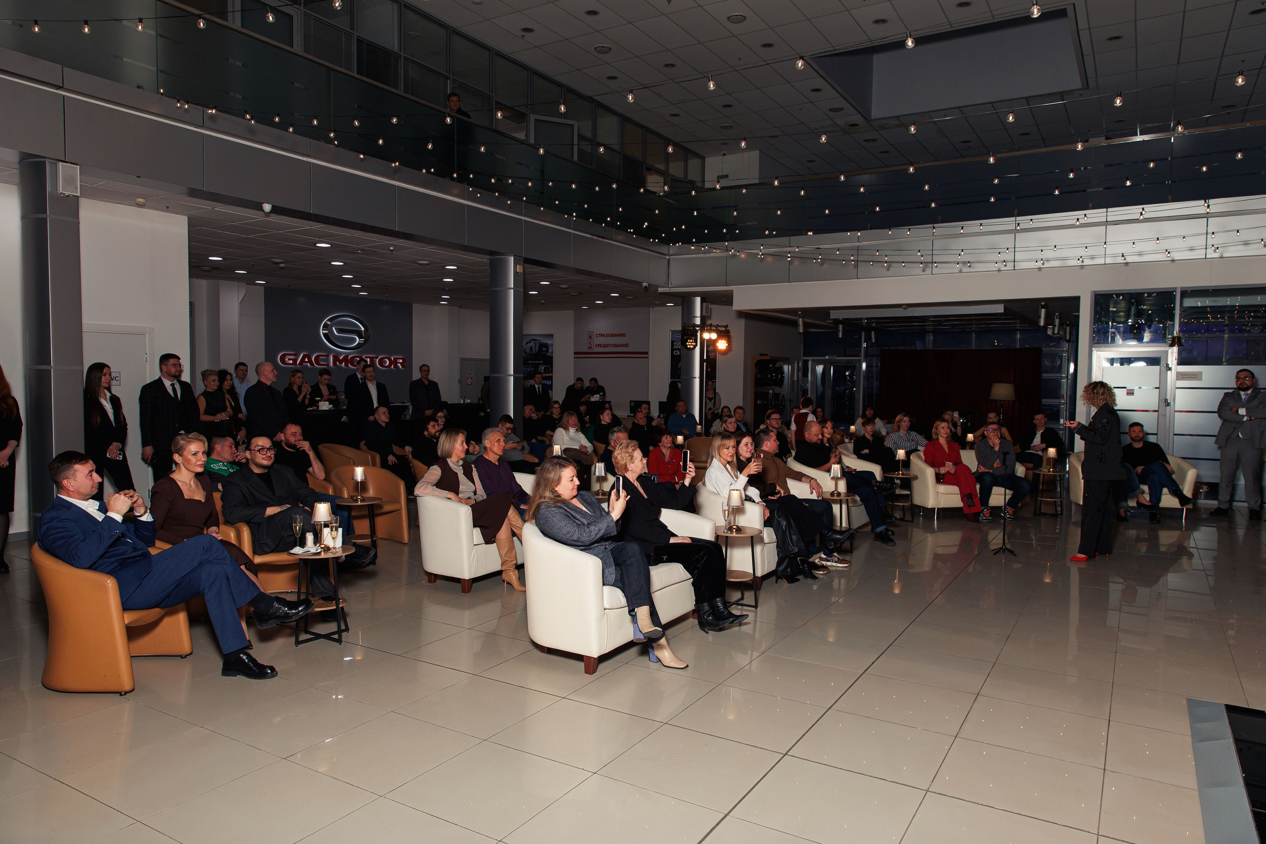 Презентация новой Toyota RAV4. Репортажный и свадебный фотограф в Уфе Павел Кожевников