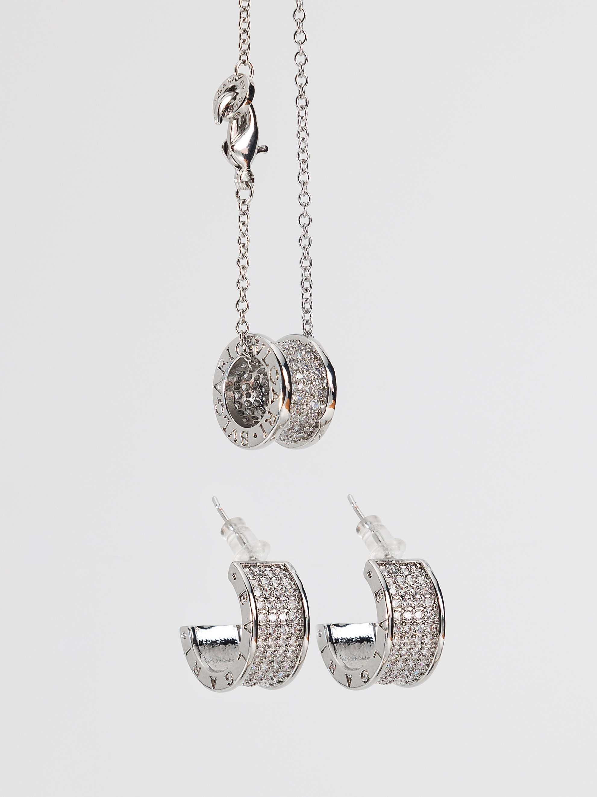 Съёмка для маркетплейса. Коммерческий фотограф Андрей Тремасов