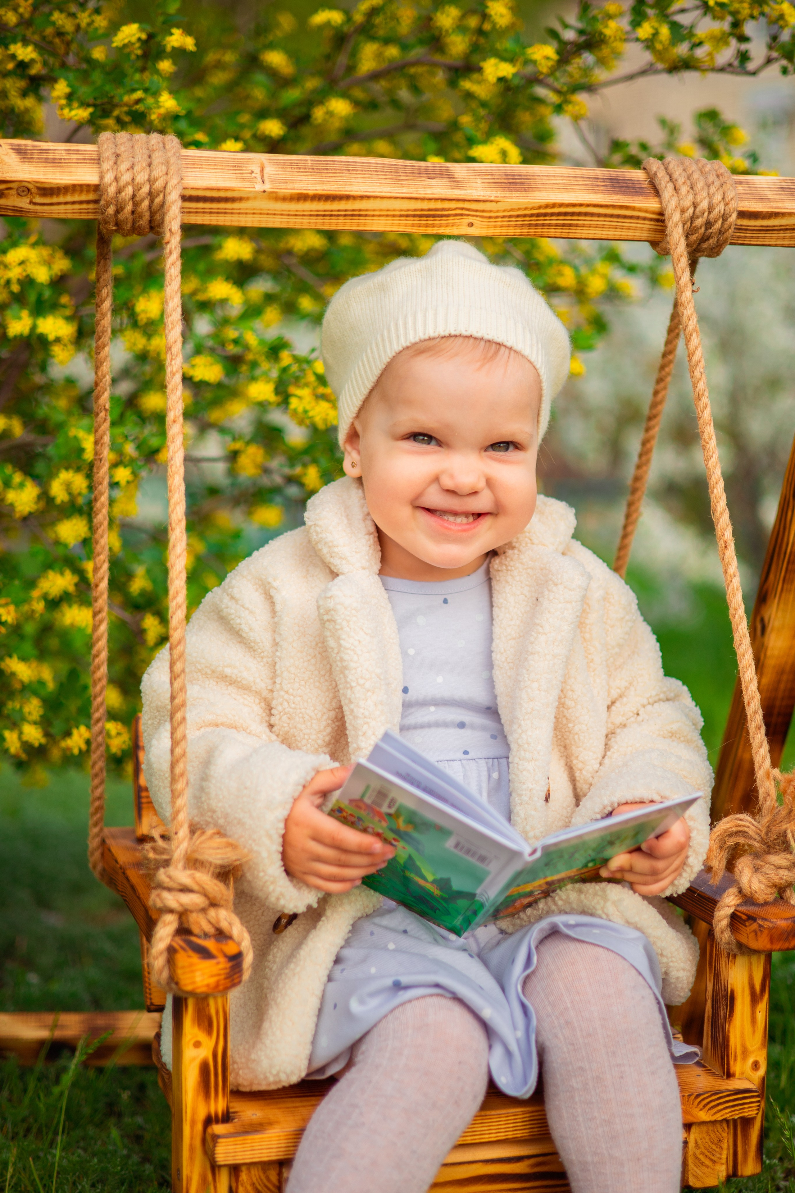 Полина качели. Семейный и детский фотограф в Михайловке Татьяна Лестьева
