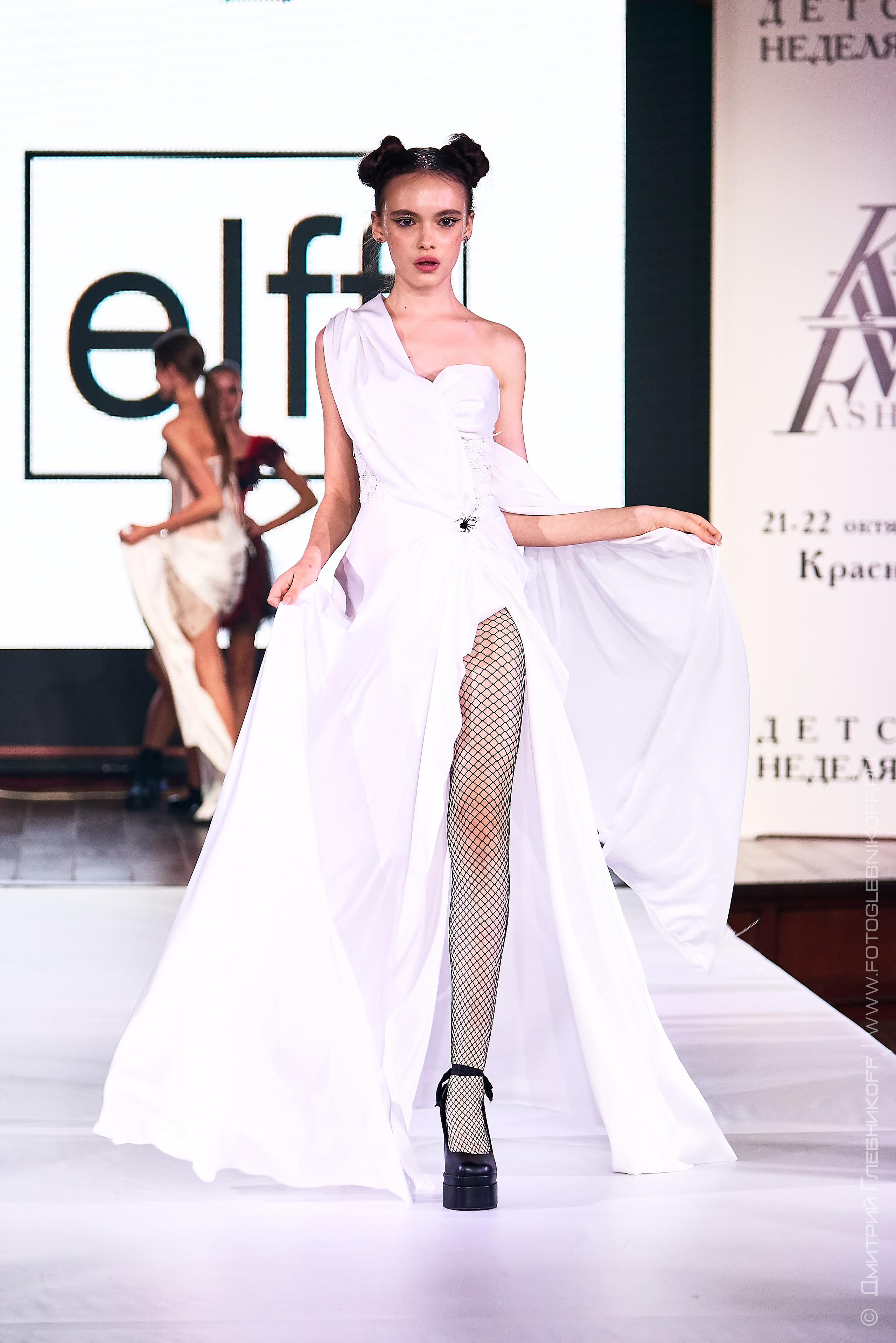 Fashion project podium / kids fashion weeek, Krasnodar. Showbiz | Fashion | Reportage