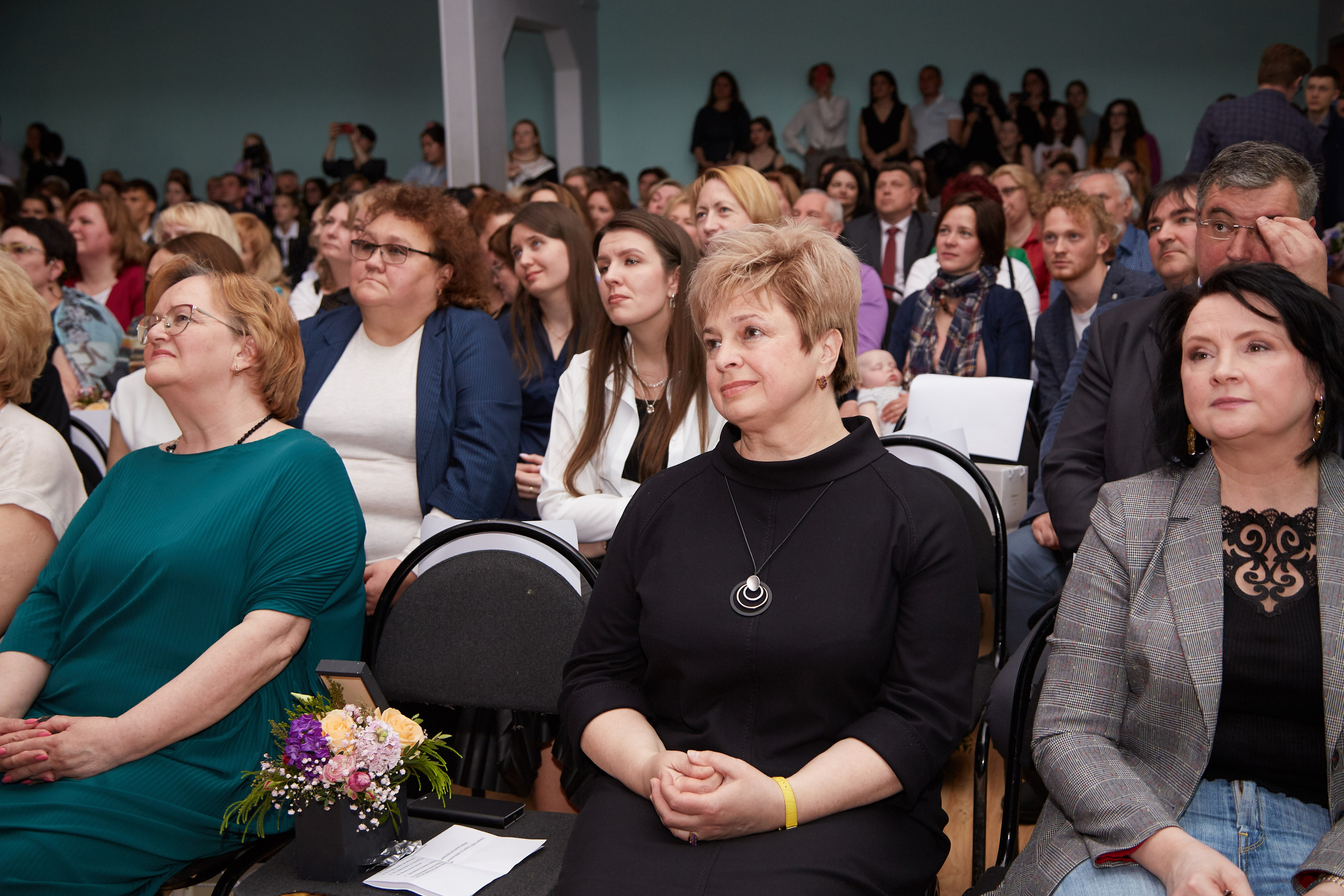 Последний звонок. Фотограф Савченко Люба. Москва