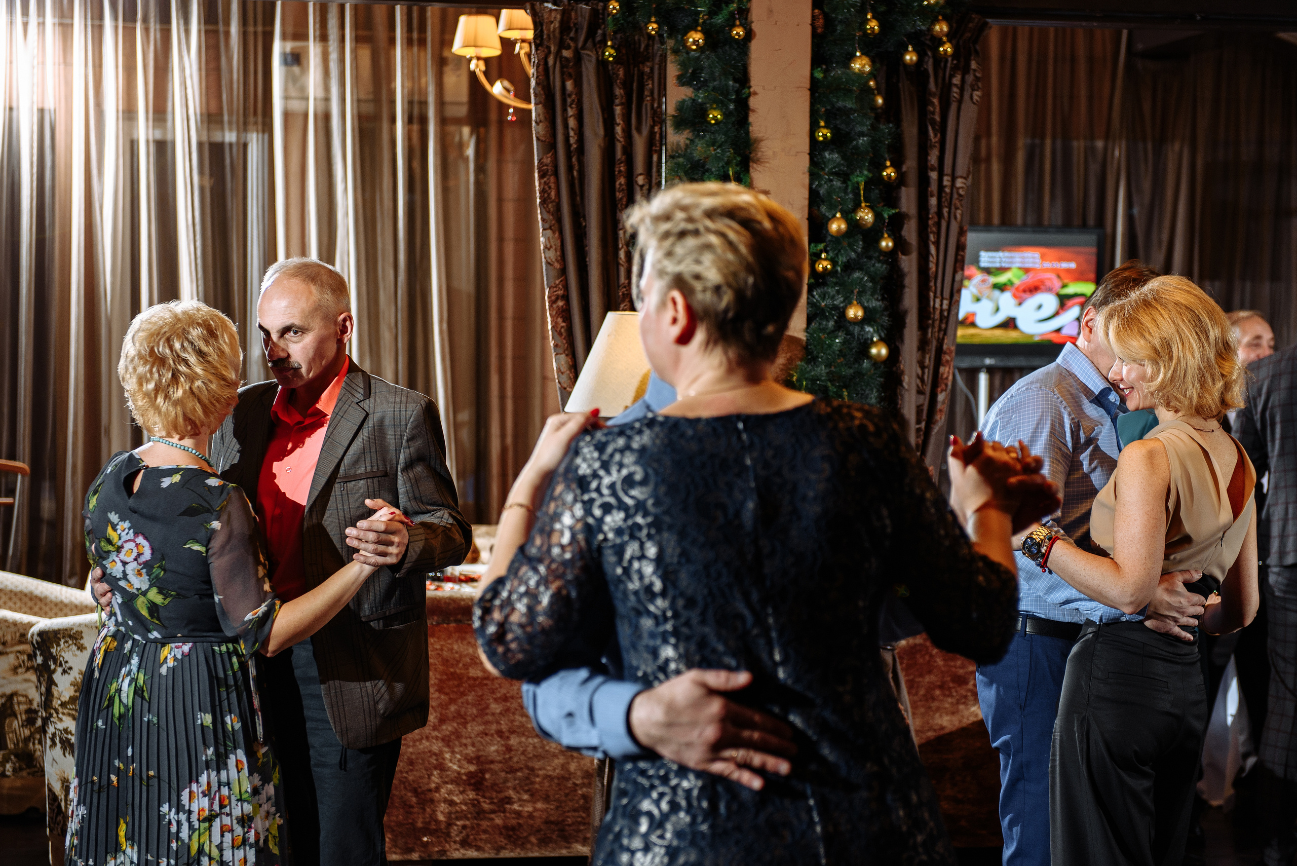 Денис + Яна. Свадебный и семейный фотограф в Сергиевом Посаде, Москве и Московской