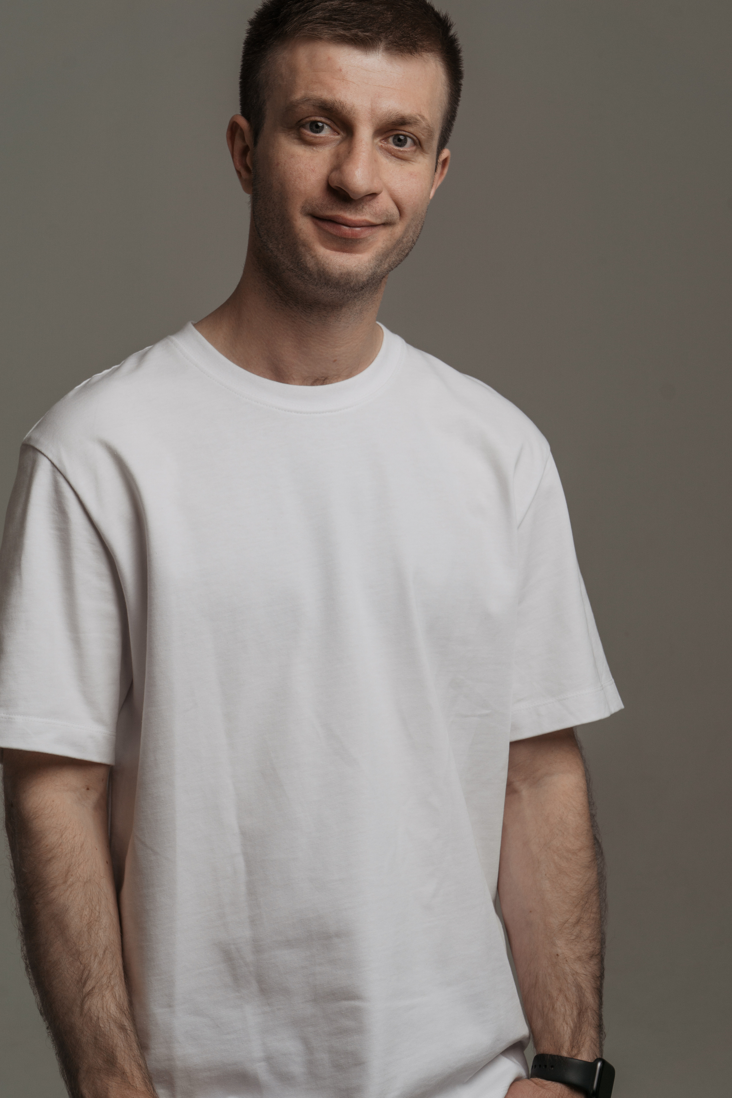 мужская фотосессия на циклораме