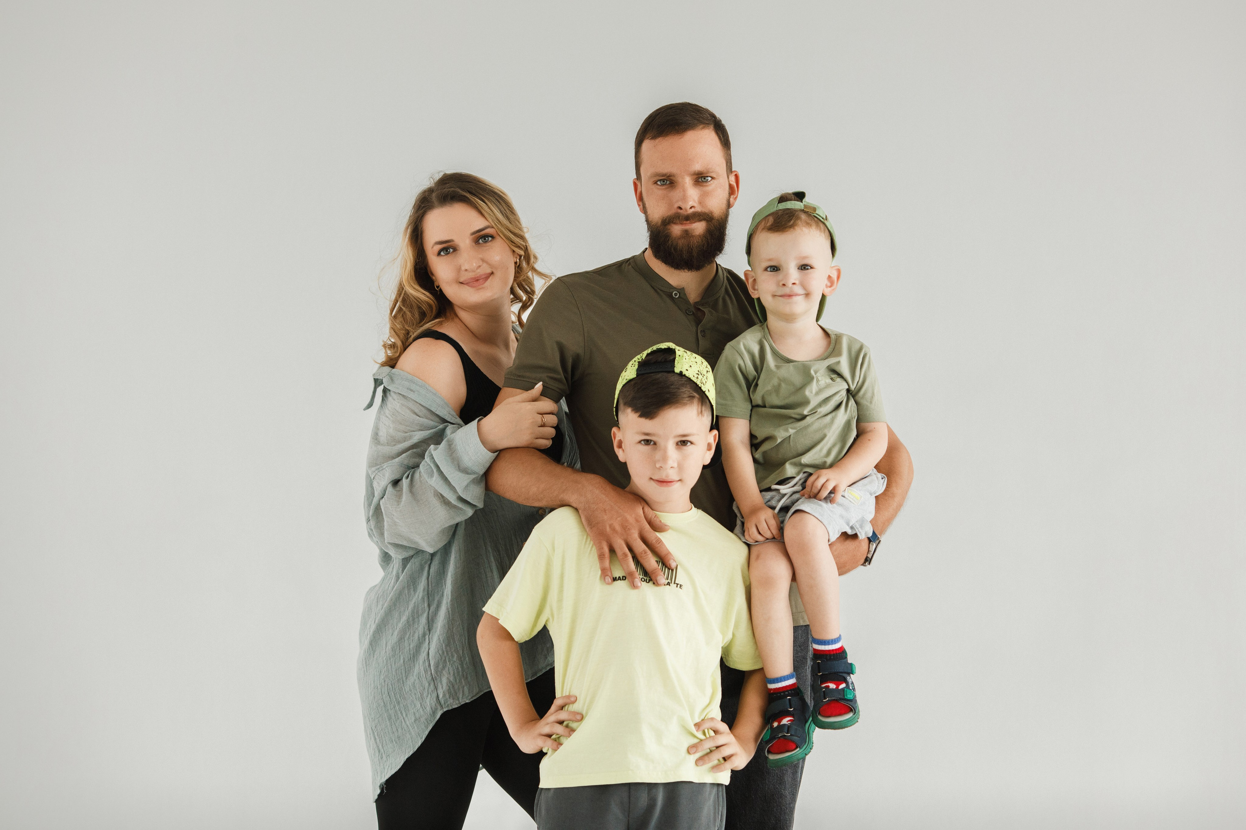 Семейная фотосессия с бенто-тортом. Фотограф во Владикавказе Юрий Геворгизов