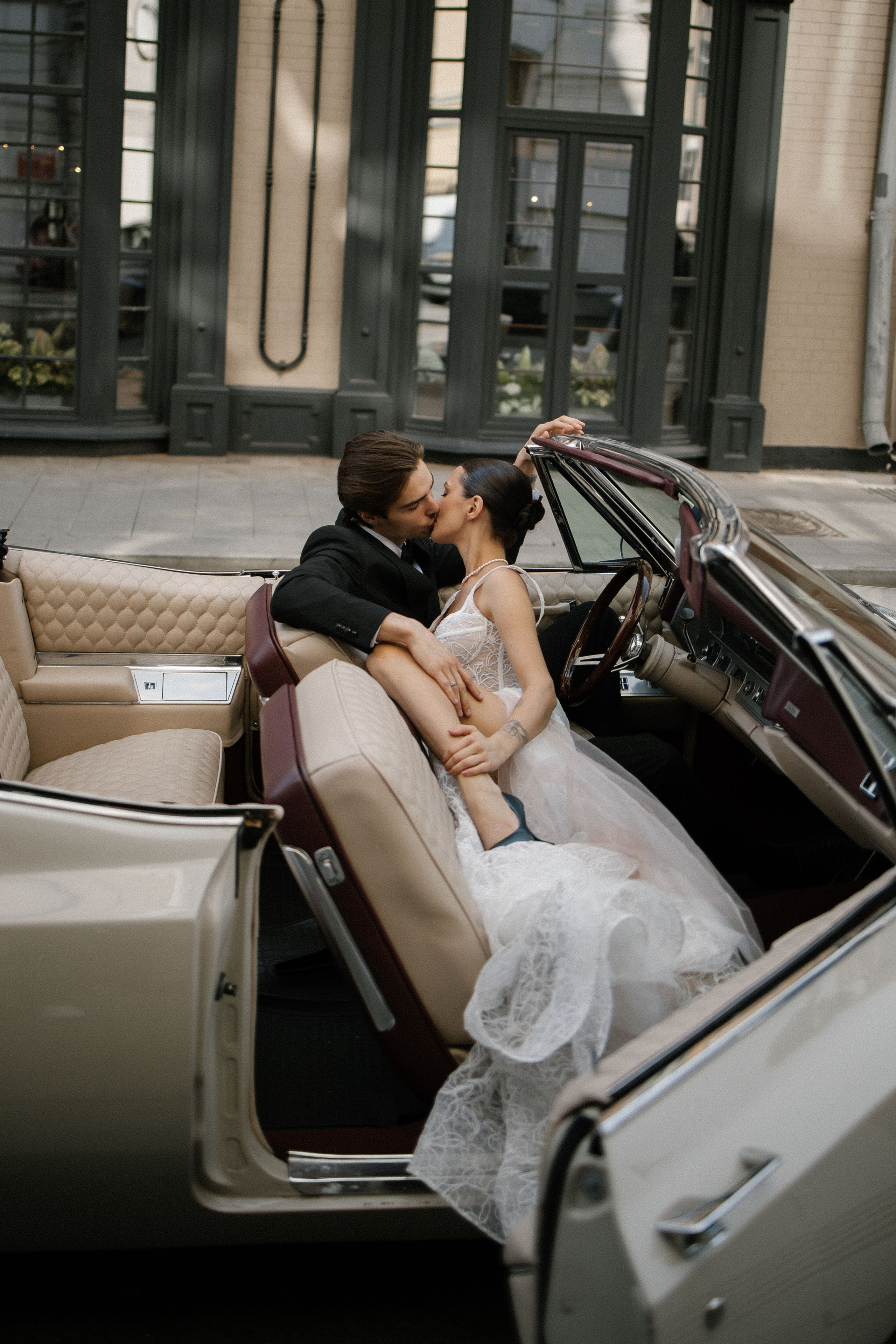 На кабриолете. Фотограф Родионова Екатерина в Москве и Оренбурге