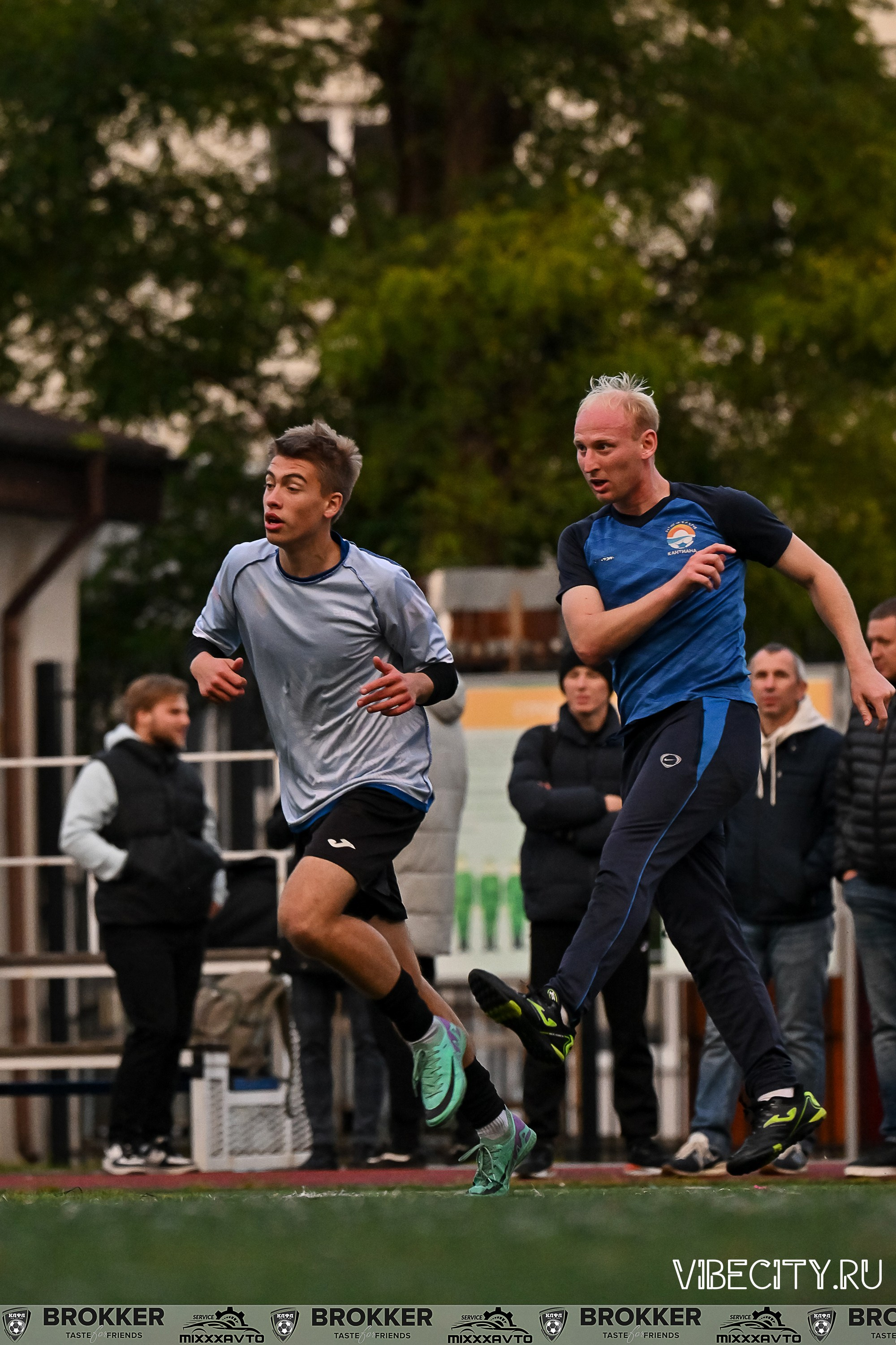 Калининградская Любительская Футбольная Лига. VIBECITY.RU Вайб Сити Ру Фоторепортажи Фотоотчеты Калининград