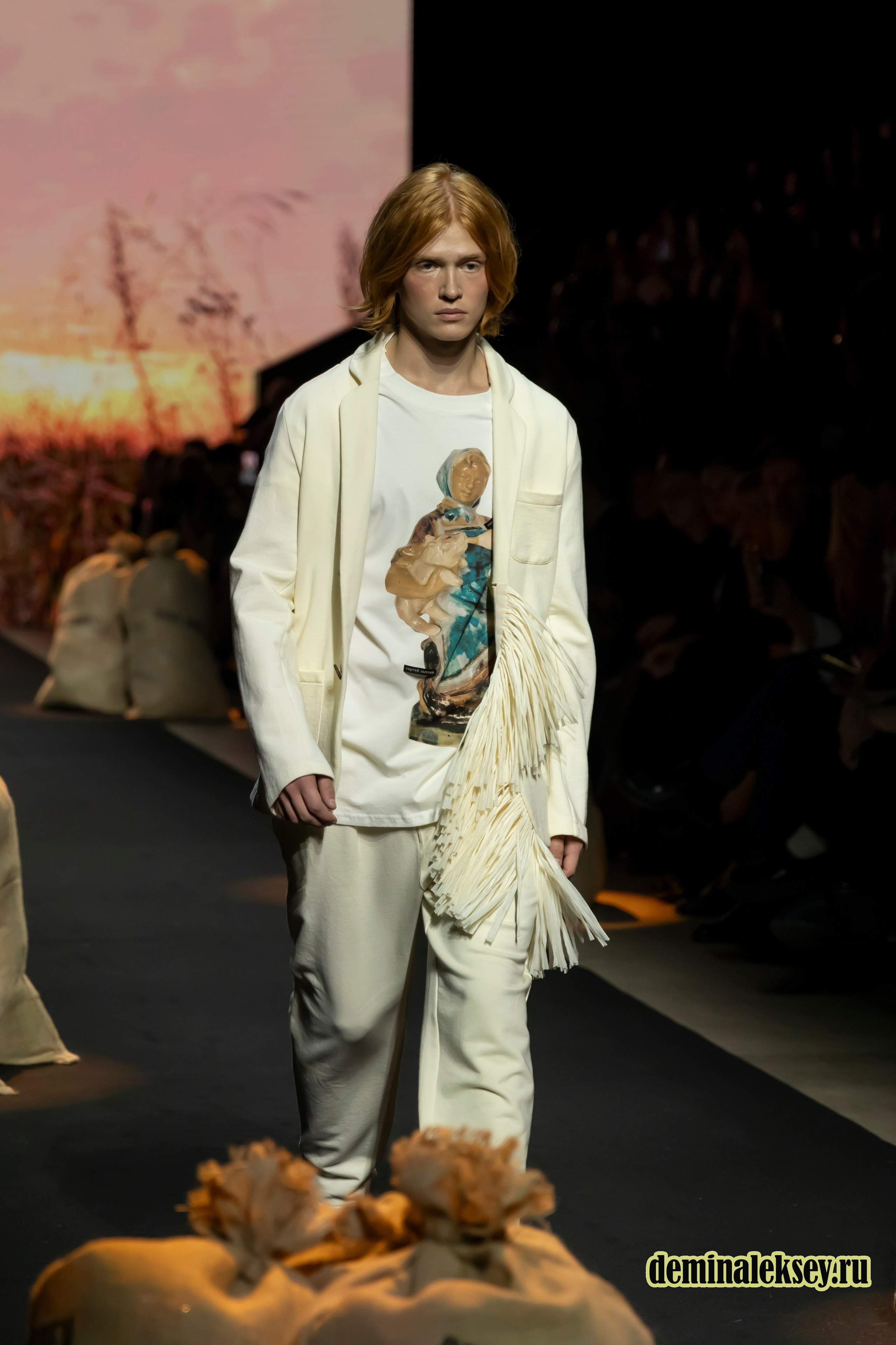 Московская неделя моды 2024 9 октября дизайнер SERGEY SYSOEV. Репортажный, семейный и студийный фотограф в Москве Демин Алексей