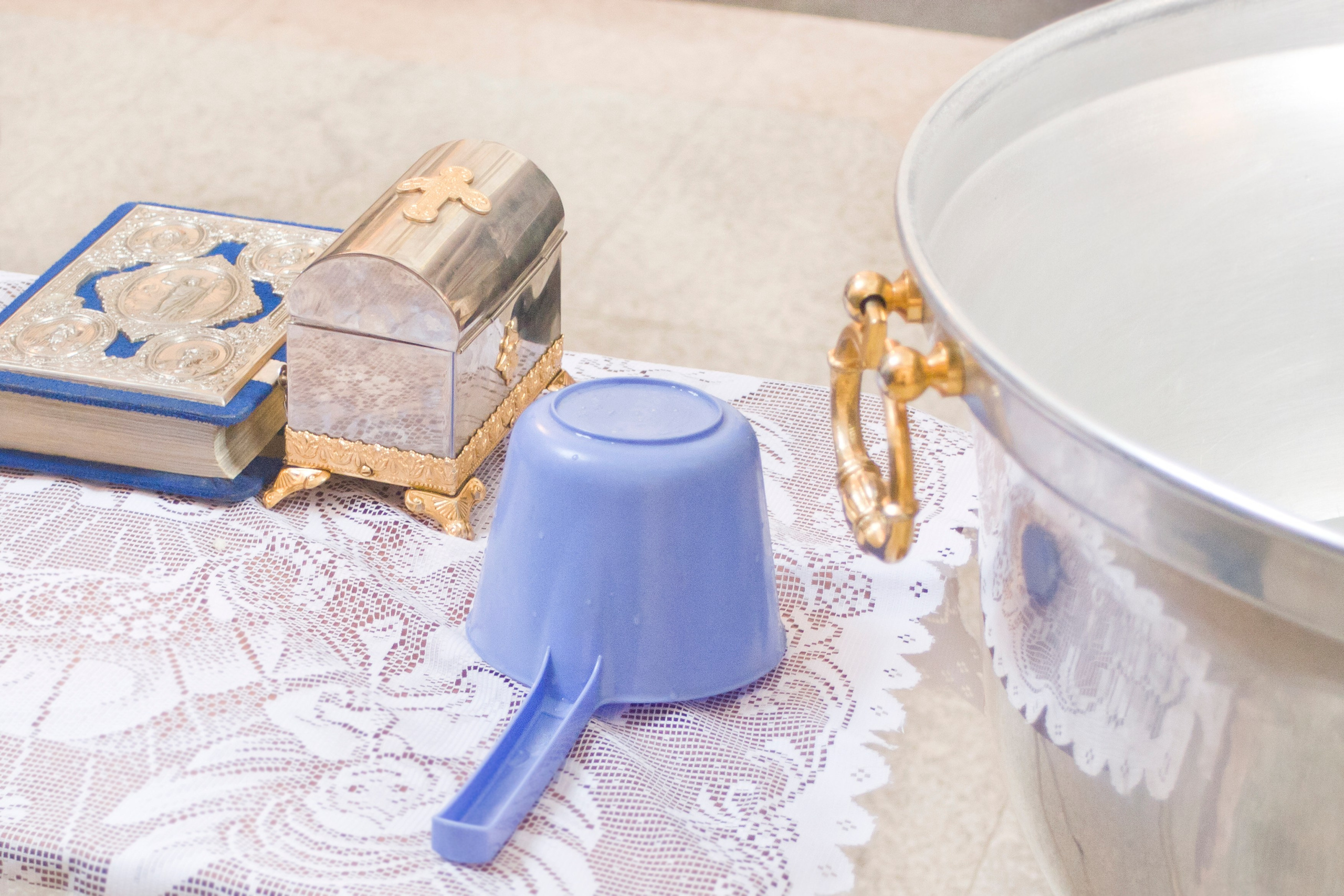 Крестины малыша Егора. Фотограф Нина Брандт в Горном Алтае