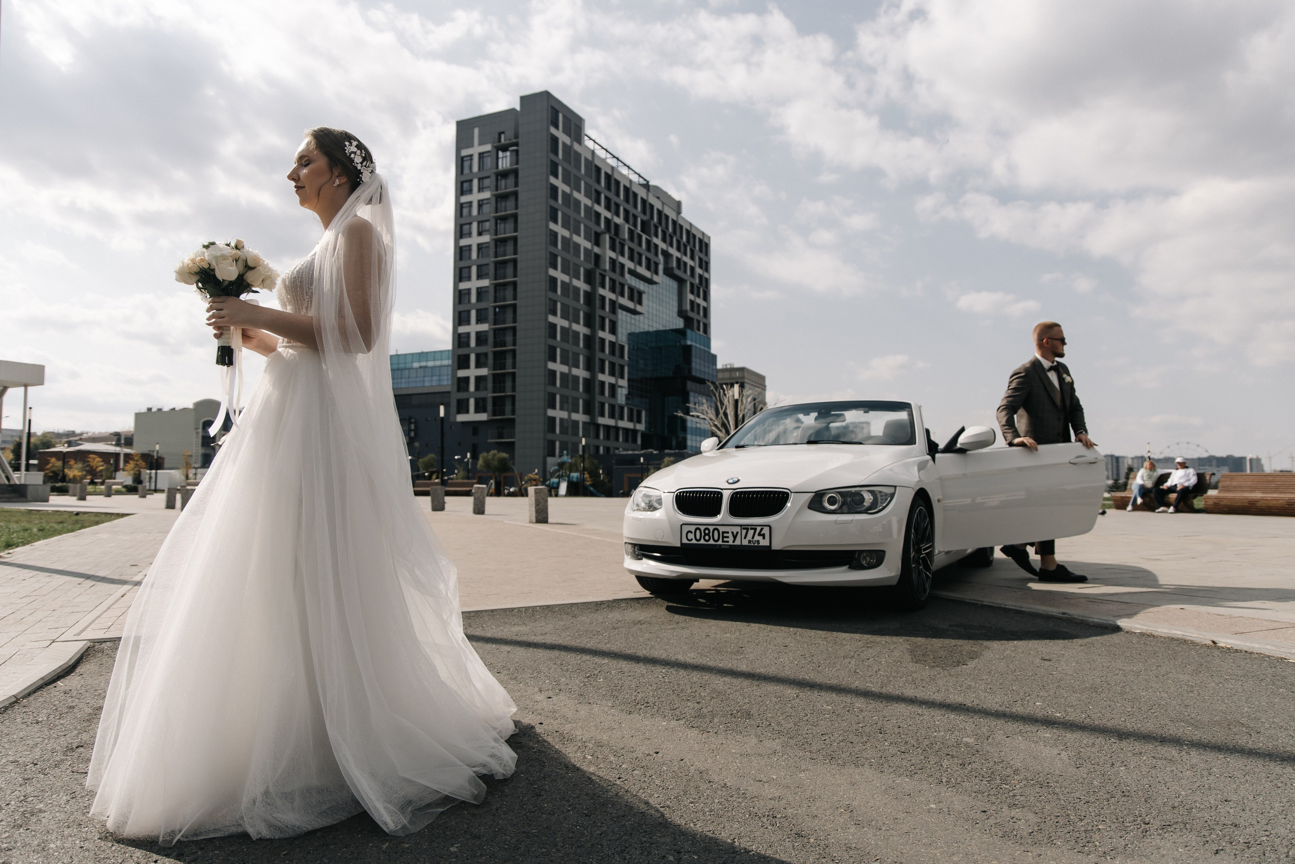 Кабриолет БМВ. Фотограф свадебный, репортажный, индивидуальный, фото для маркетплейсов, брендов, автосалонов