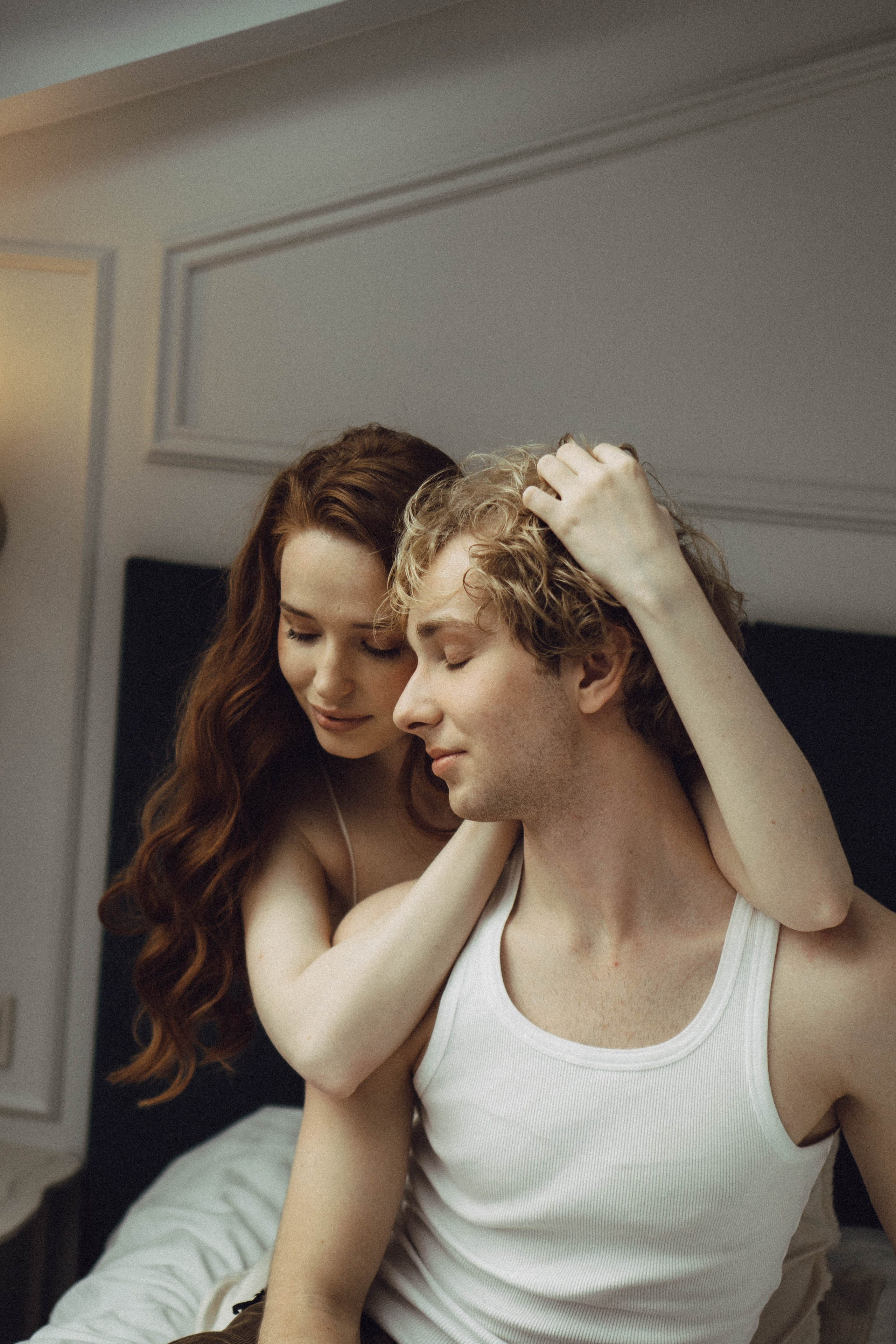 СВАДЕБНАЯ СЬЕМКА В ОТЕЛЕ. СБОРЫ ЖЕНИХА И НЕВЕСТЫ И ТАКЖЕ ТОР И ПОДГОТОВКА К ПРОГУЛКЕ. Профессиональный фотограф, Санкт-Петербург — Виктория Богомолова