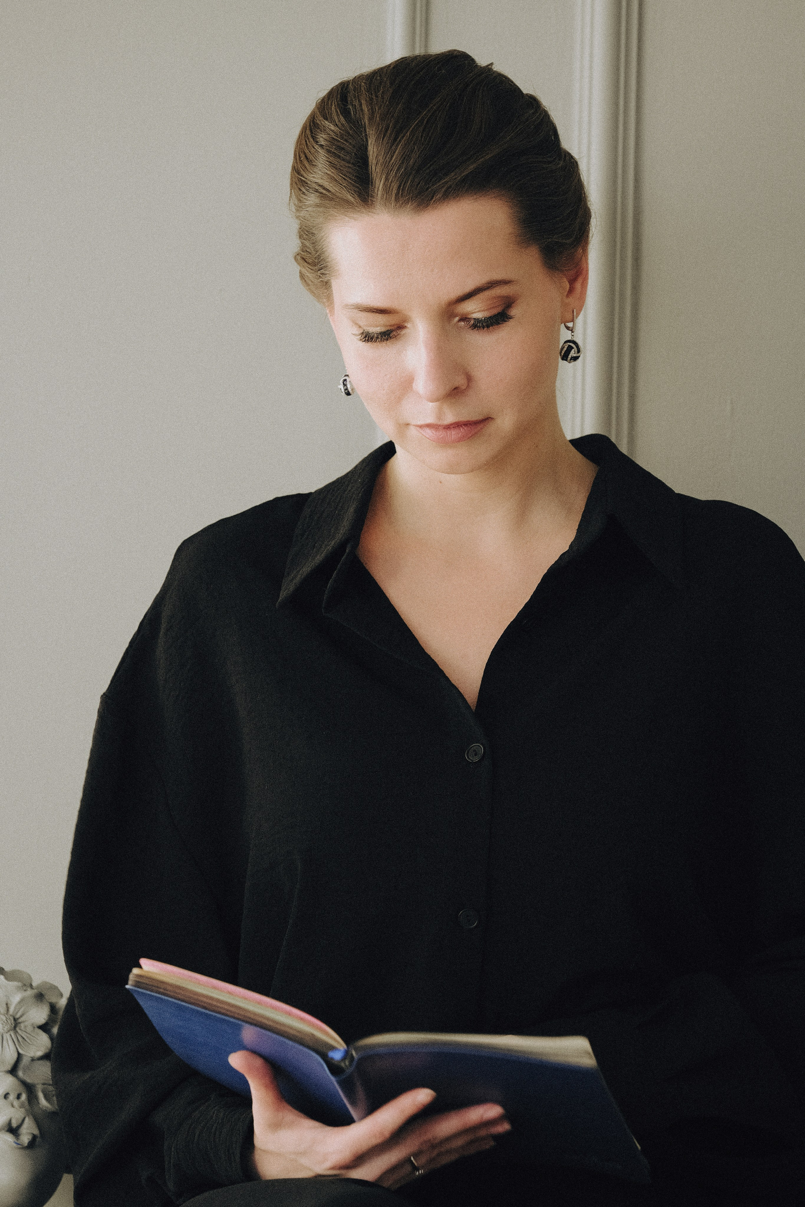 ФОТОСЕСИИЯ В СТУДИИ ДЛЯ ДЕВУШКИ ПСИХОЛОГА. Профессиональный фотограф, Санкт-Петербург — Виктория Богомолова