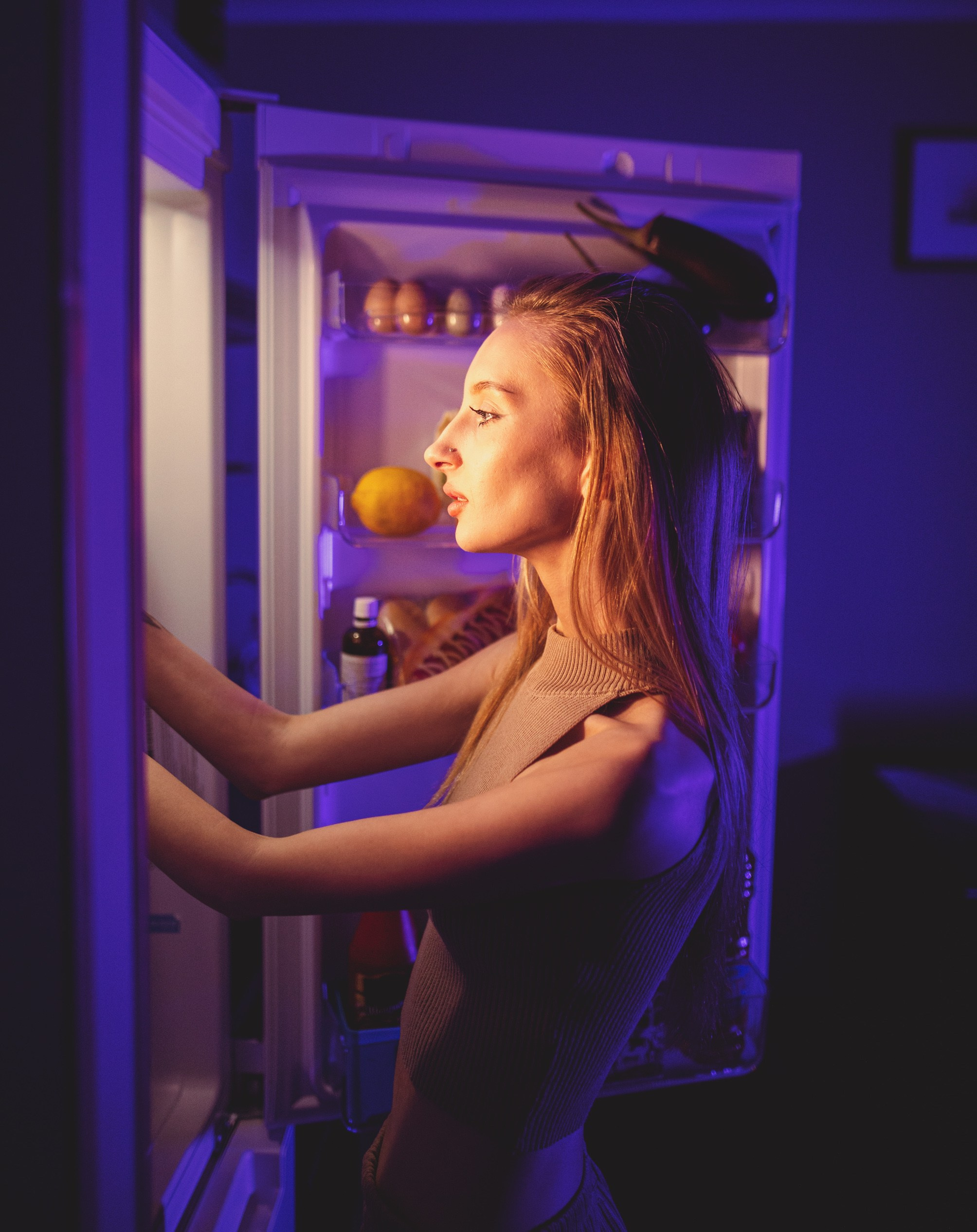 Фотосессии — Ночной дожор 2024 — Съёмки дома. Твой ламповый фотограф