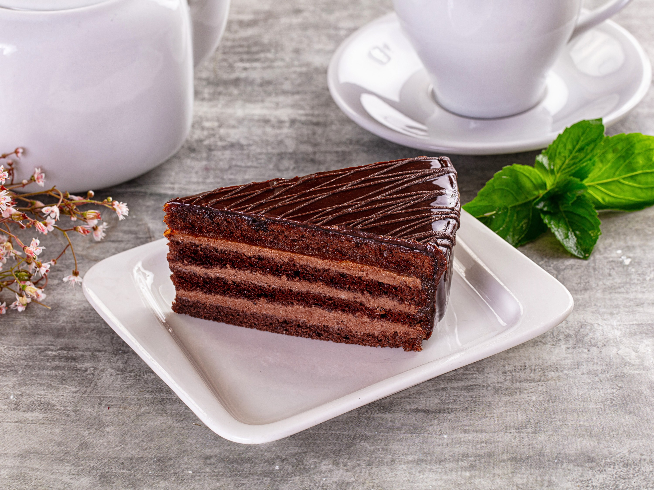 Фотосъемка десертов и выпечки. Заказ по тел.: +7 (906) 006-90-22. Фуд-фотограф Андрей Старостин — съемка еды в Москве. 9000 руб. в час