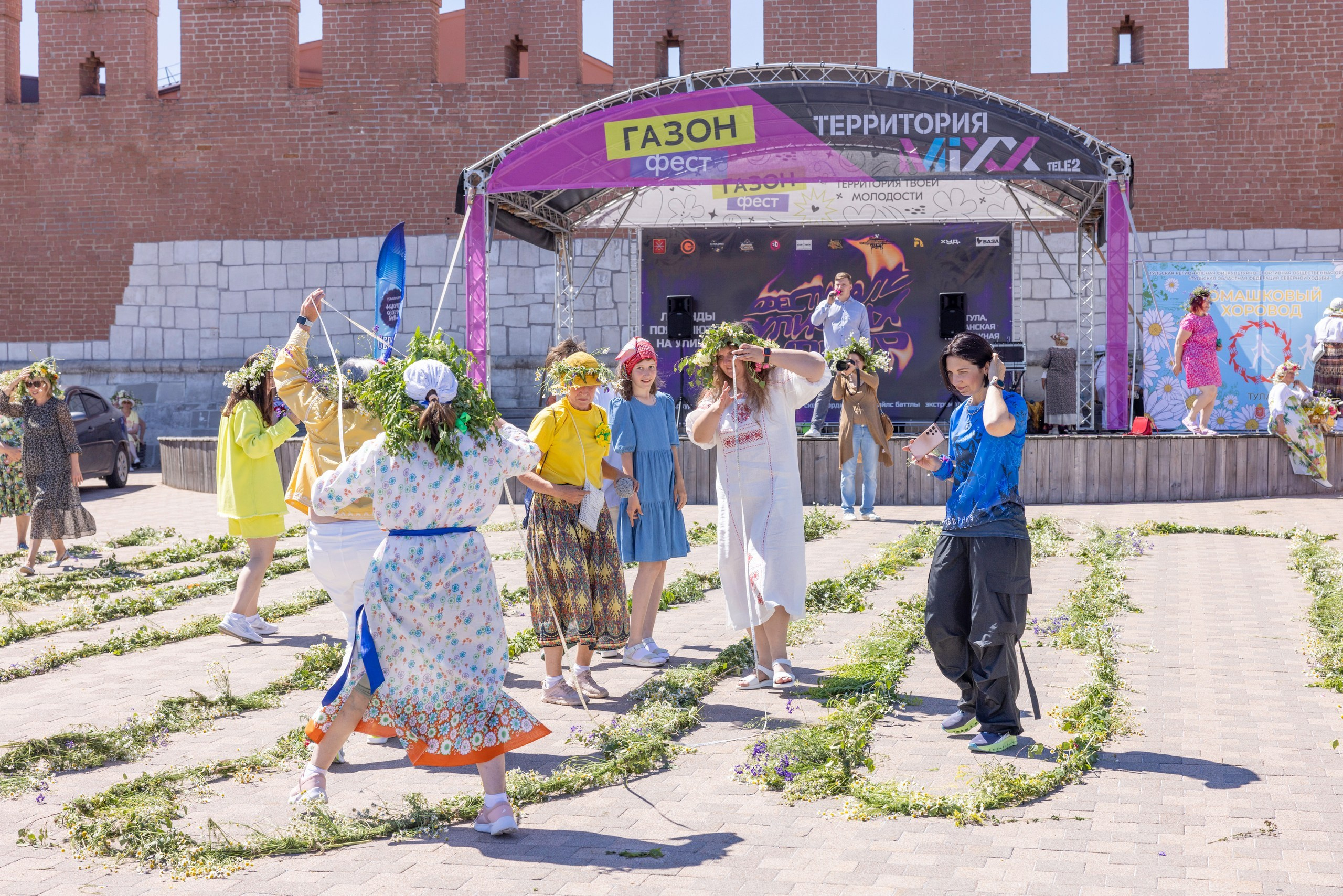 Фестиваль «Ромашковый хоровод». Северная ходьба. Фотограф в Туле Крупский АнДРей. Фотостудия «КАДР71» в Туле