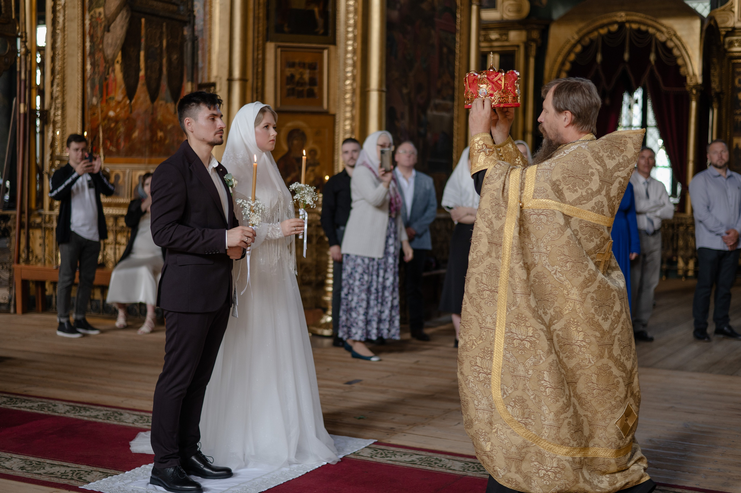 Илья & Эмилия (Москва, Покровский собор). Семейный и свадебный фотограф в Санкт-Петербурге Серафима Смирнова