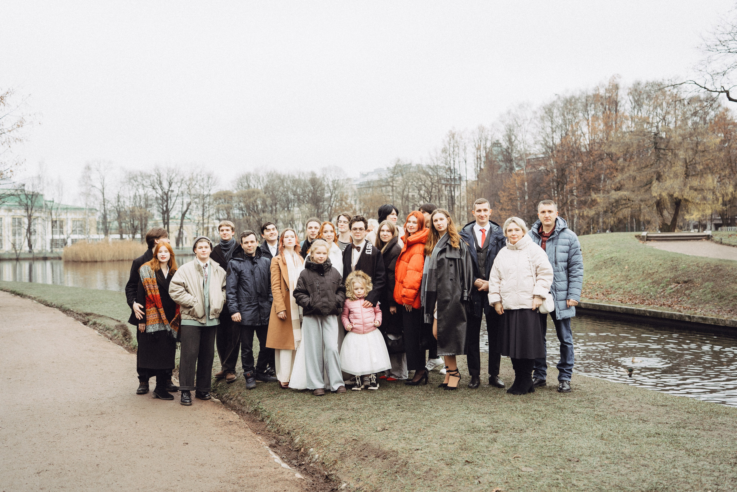 СВАДЕБНАЯ СЬЕМКА ВО ВТОРОМ ДВОРЦЕ С ГОСТЯМИ И ПРОГУЛКА В ТАВРИЧЕСКОМ САДУ. Профессиональный фотограф, Санкт-Петербург — Виктория Богомолова