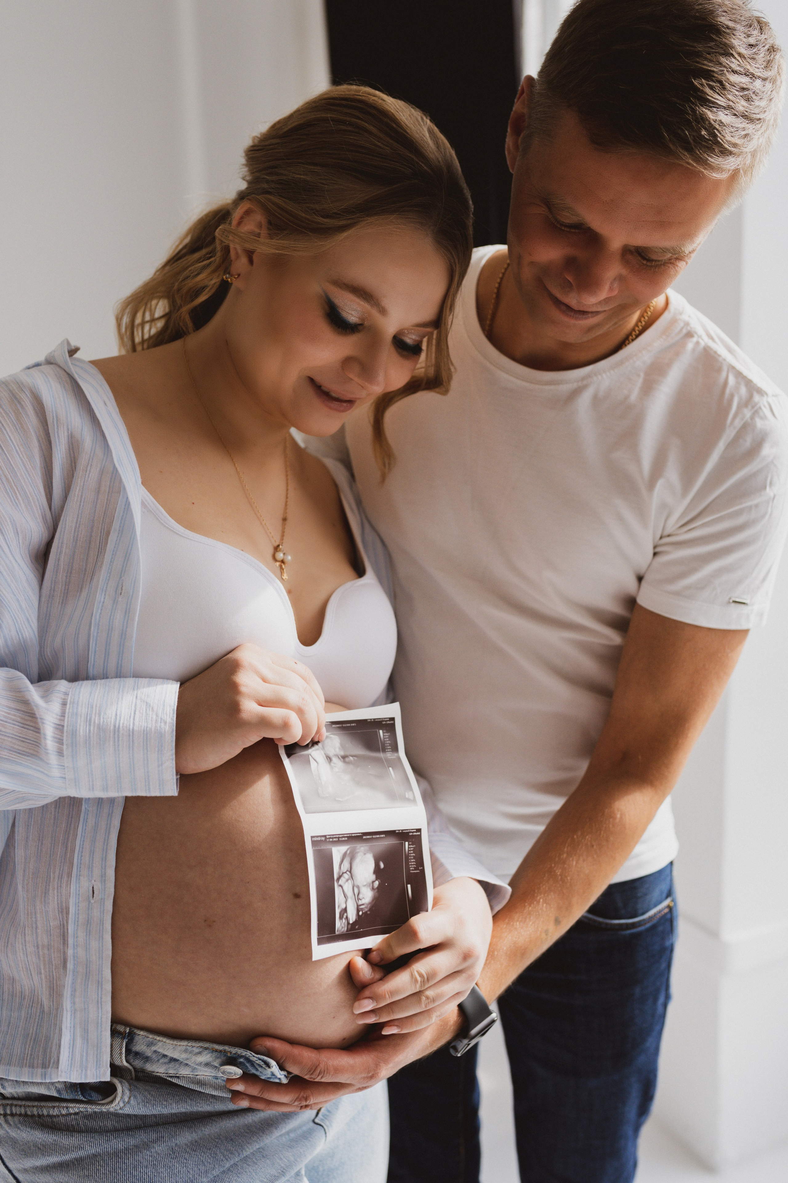 Семейная фотосессия в студии в Москве, семейный фотограф Анна Полушина. Свадебный фотограф в Москве Анна Полушина