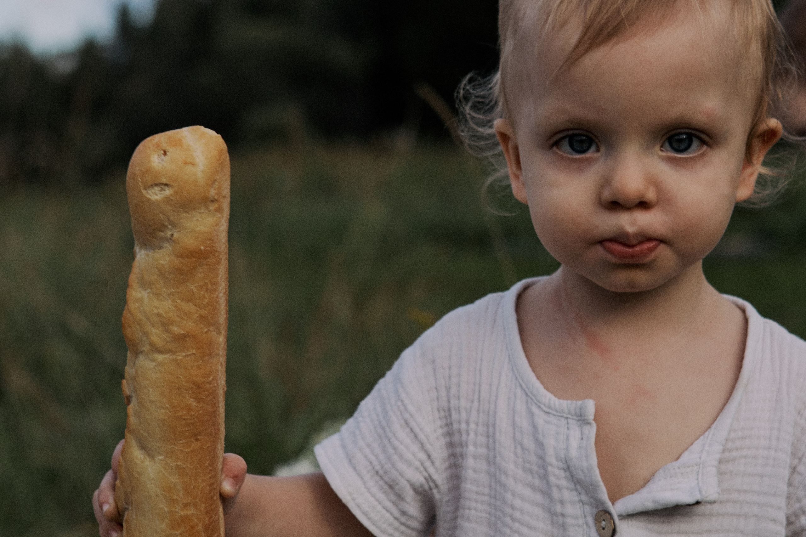 Dasha and the boys. Portrait, family and pet photographer in Cyprus, Ksenia Bourdelle