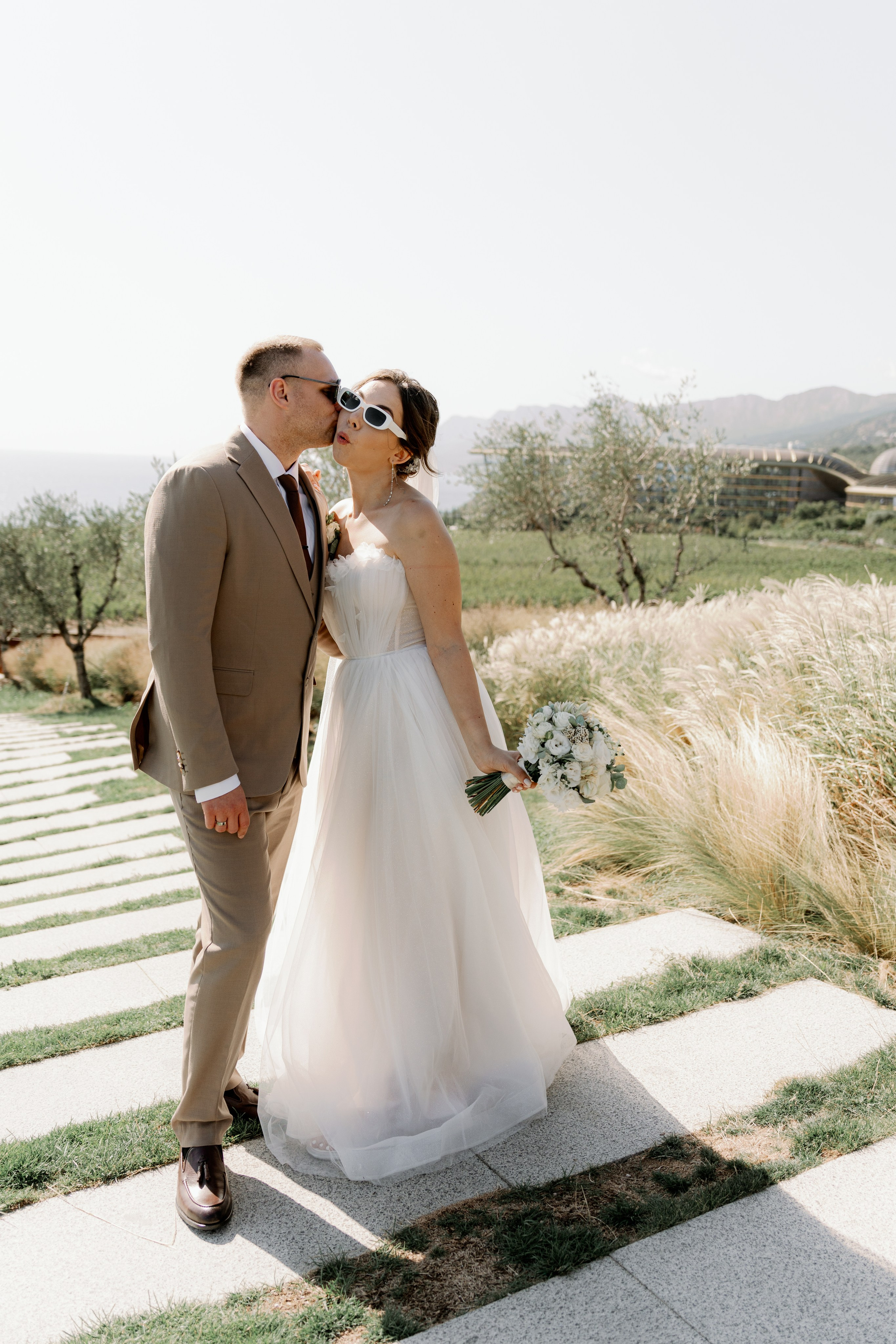 Свадебная фотосессия в Крыму. Портретный свадебный фотограф Крым | Евгения Щитенко