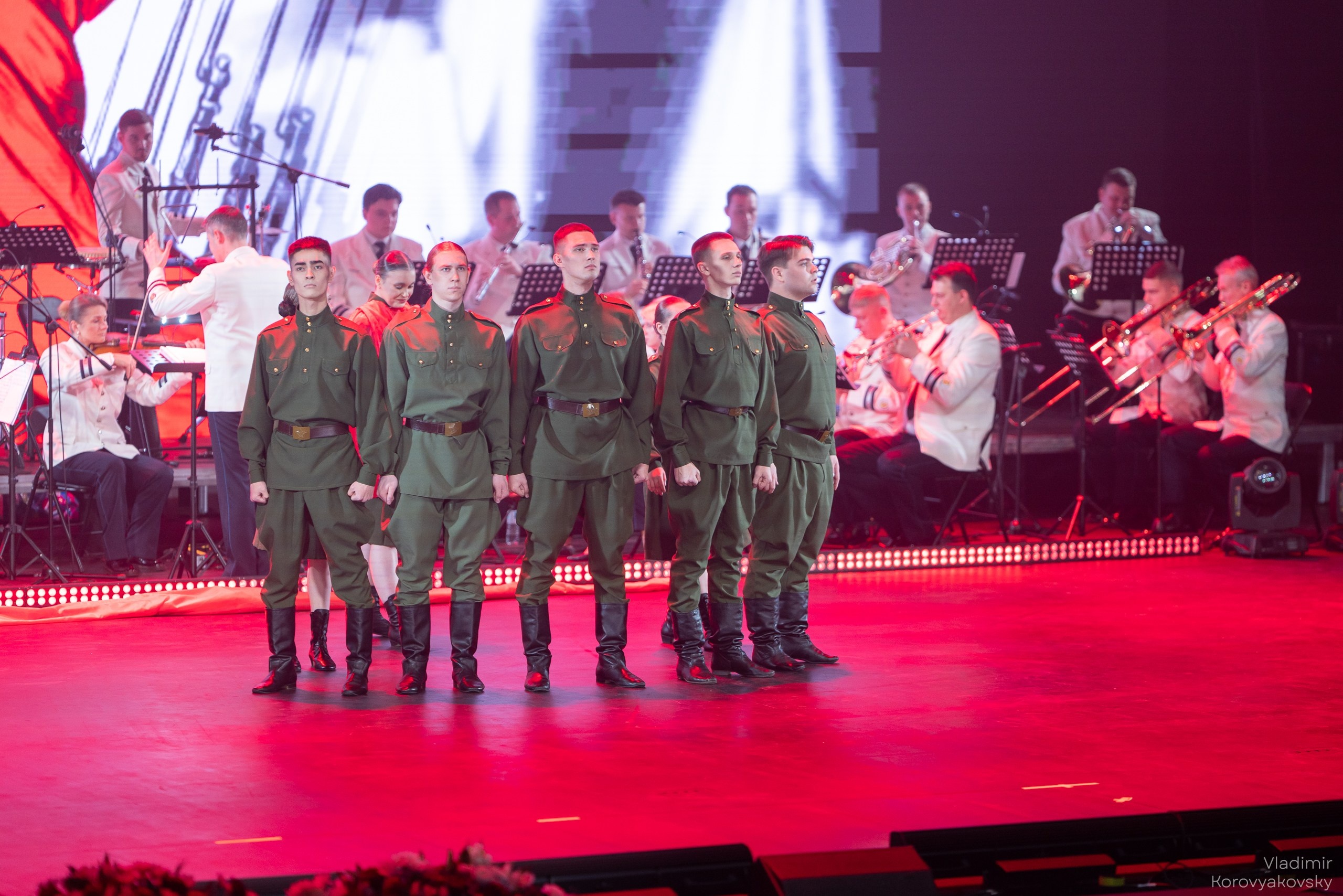 ТРАНСПАРТ 2025. Фотограф Владимир Коровяковский