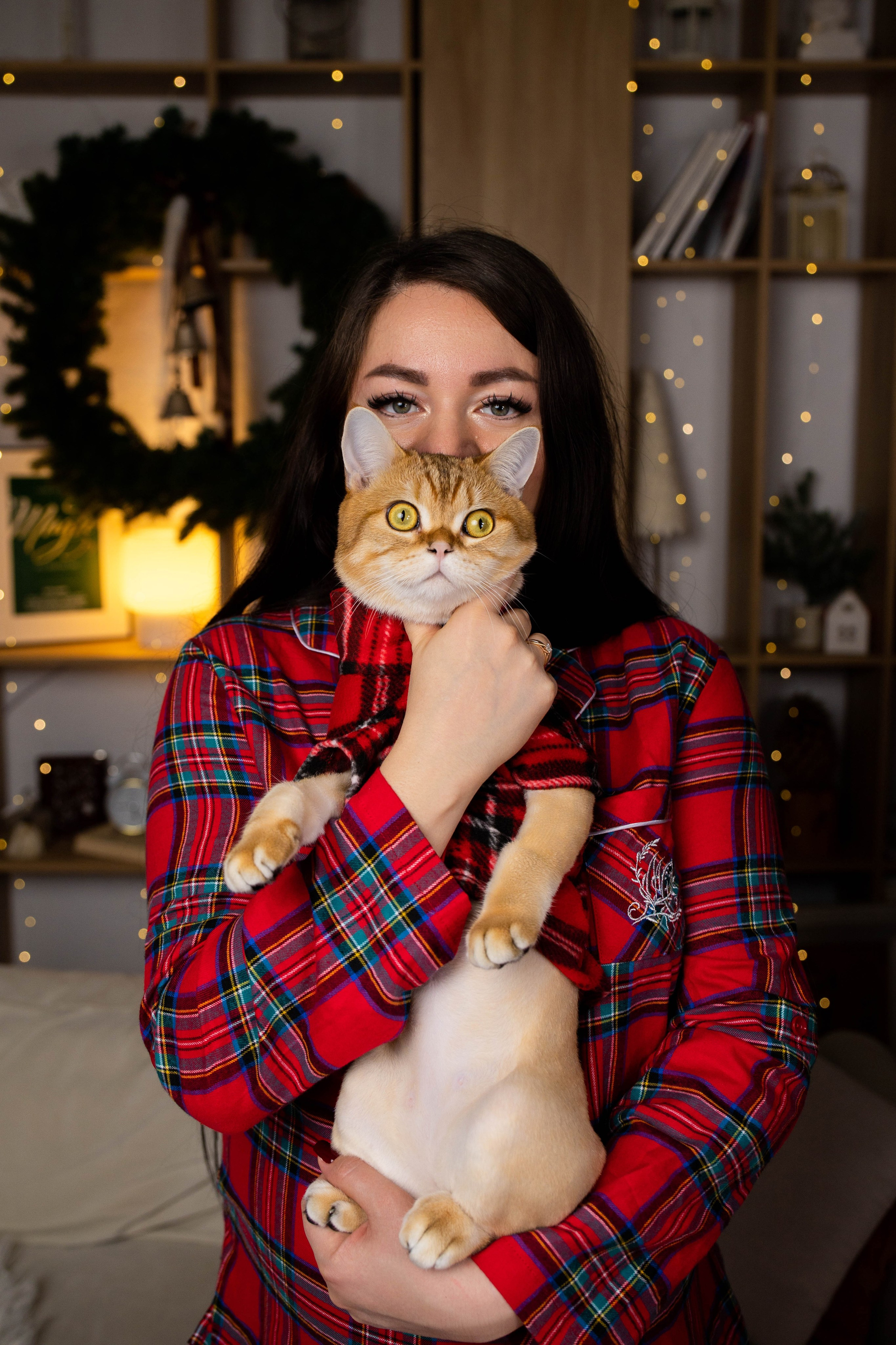 Фотосессия семейная «Новый год c пушистиком». Фотограф в Крыму Татьяна Барицкая ЕНОТИКА