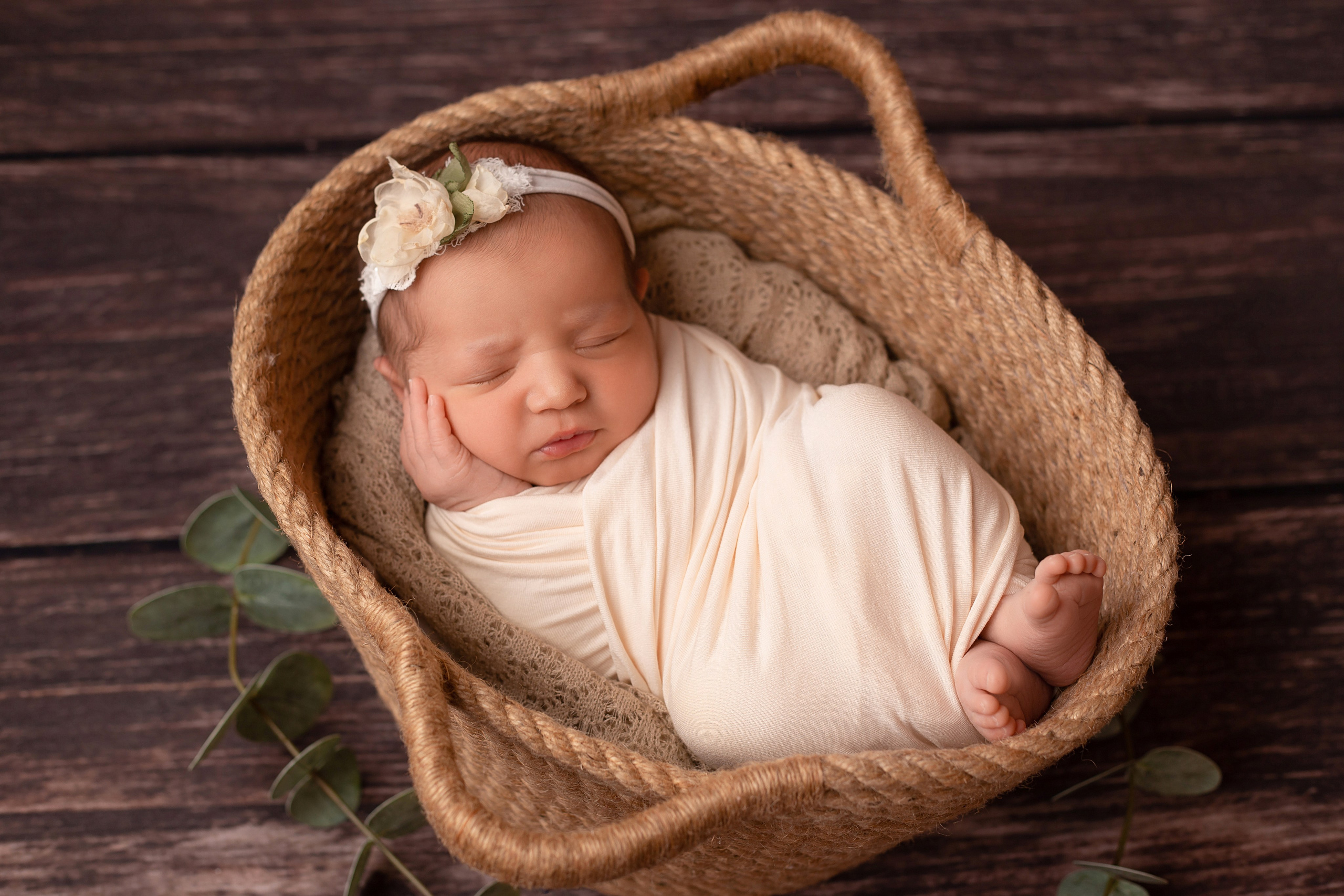 Только малыш. Фотограф новорожденных и детский фотограф в Радужном Васильева Елена