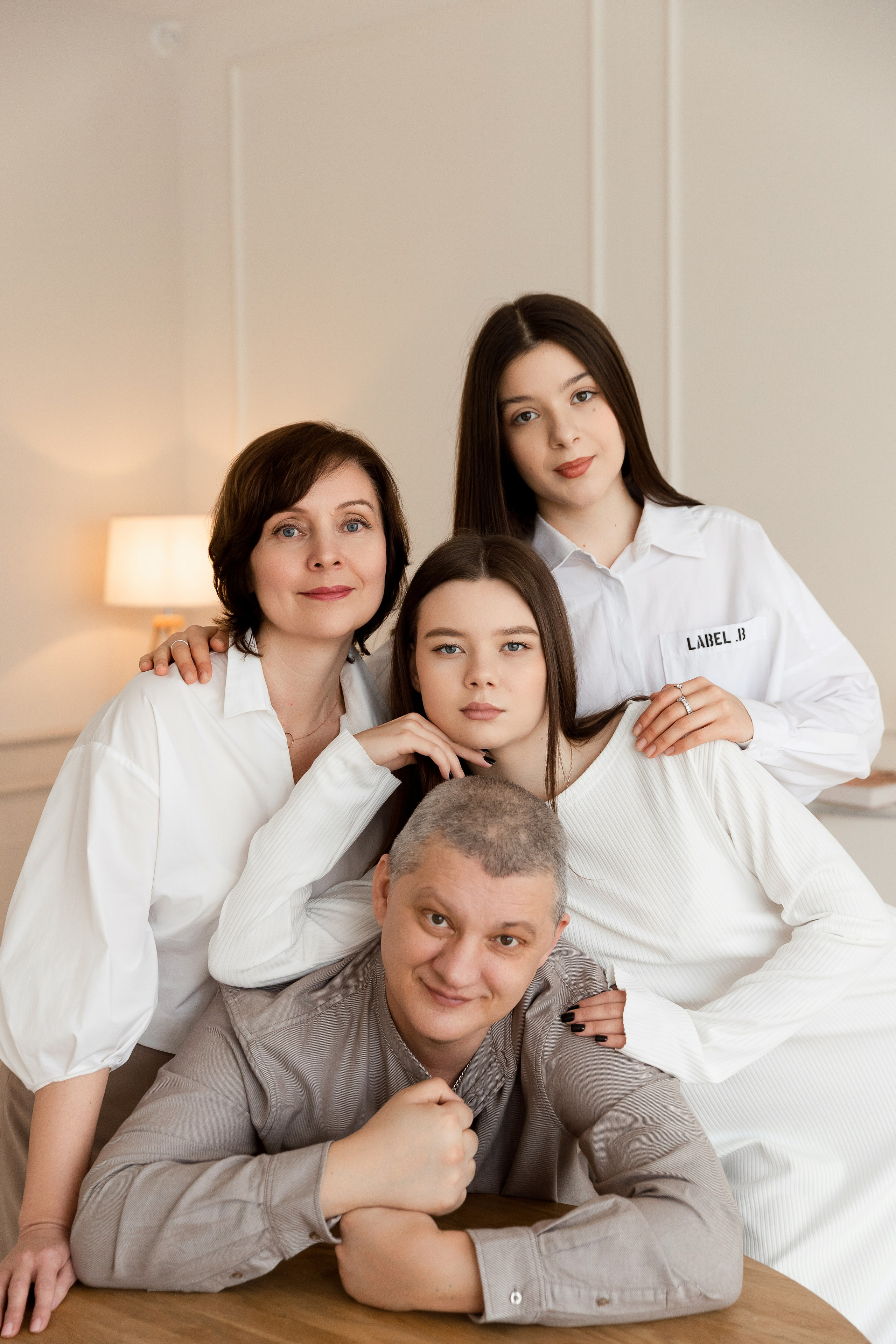 Съемка большой семьи в студии «Когда вместе». Семейный фотограф в Екатеринбурге Маргарита Курносова