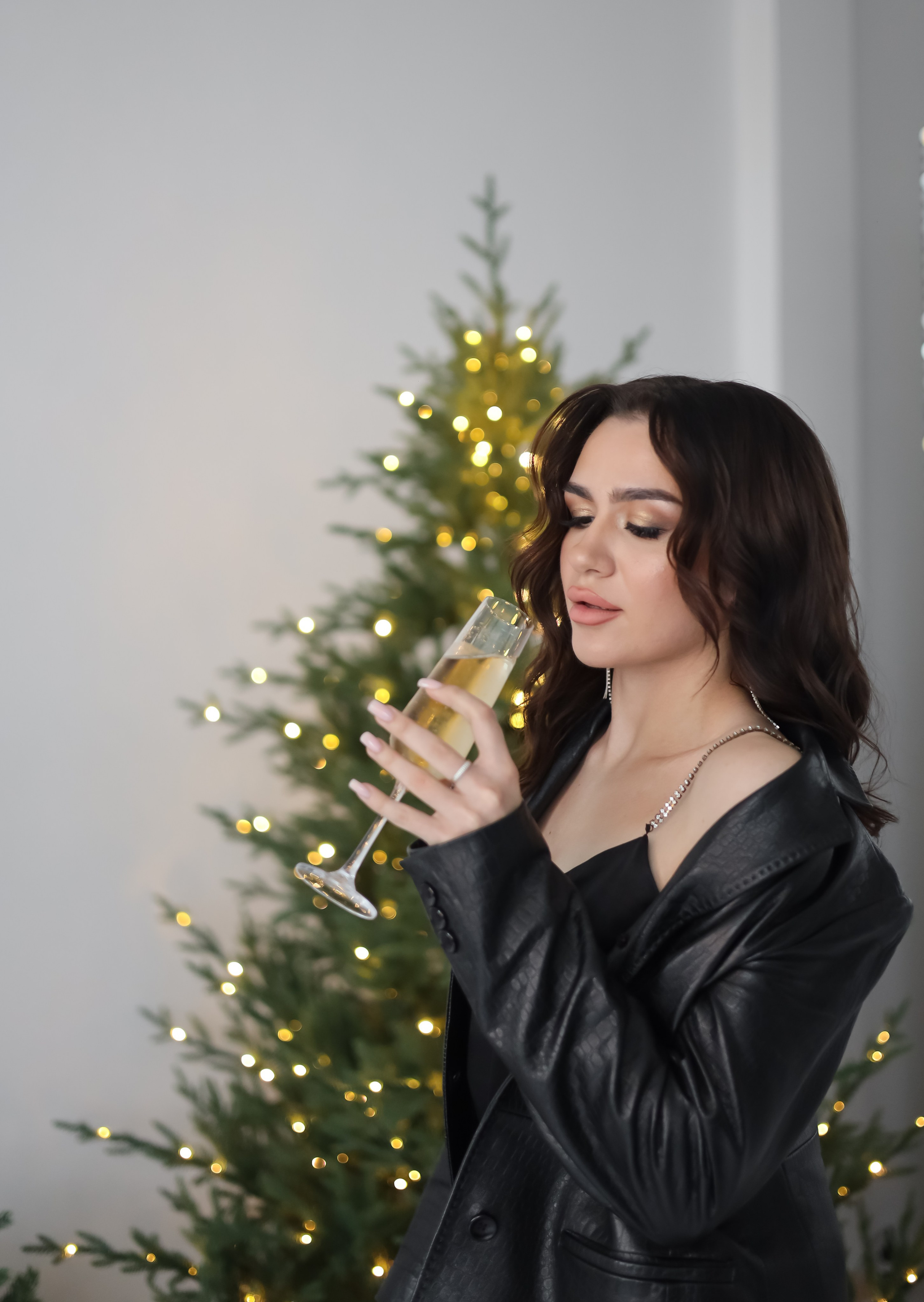 Анна, фотостудия SpaceNoirArt. Свадебный и репортажный фотограф (Москва, Королев и другие)